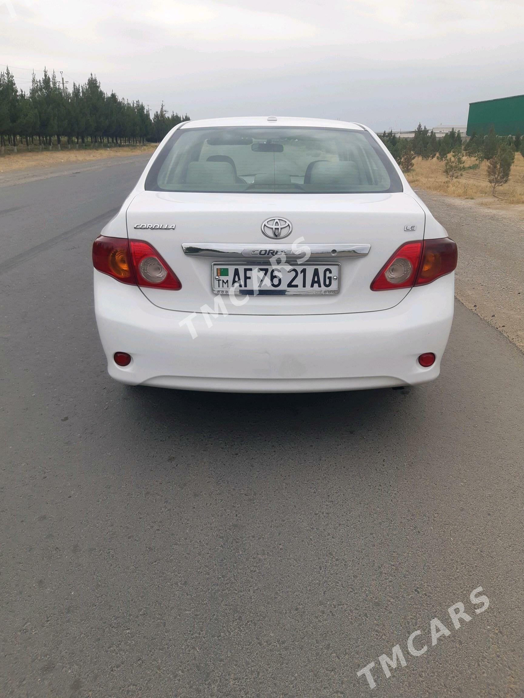 Toyota Corolla 2010 - 137 000 TMT - Ашхабад - img 2