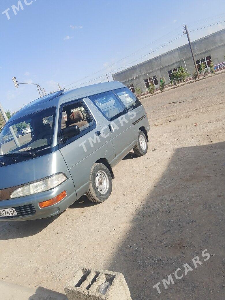 Toyota Town Ace 1991 - 50 000 TMT - Акдепе - img 4