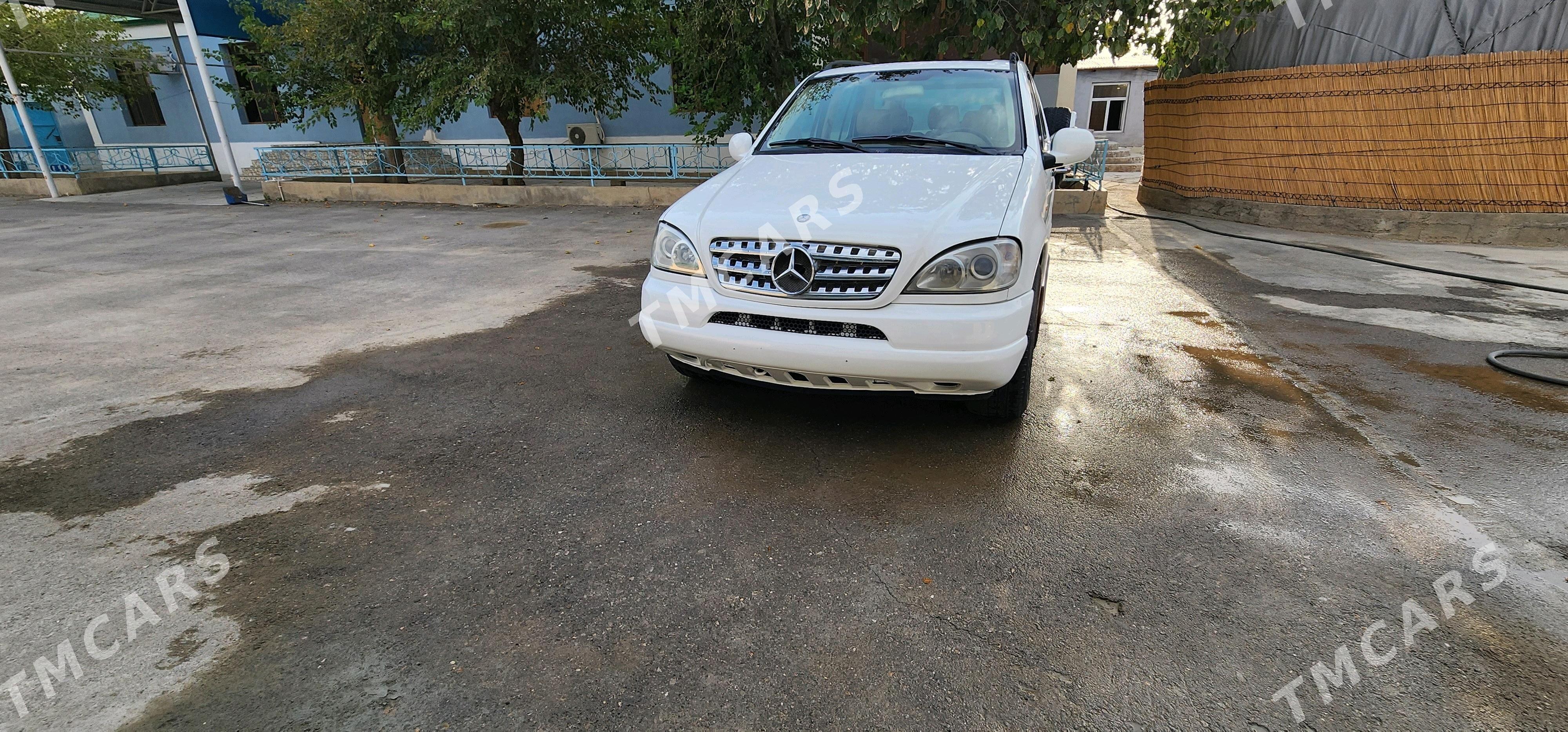 Mercedes-Benz ML400 2001 - 80 000 TMT - Aşgabat - img 2