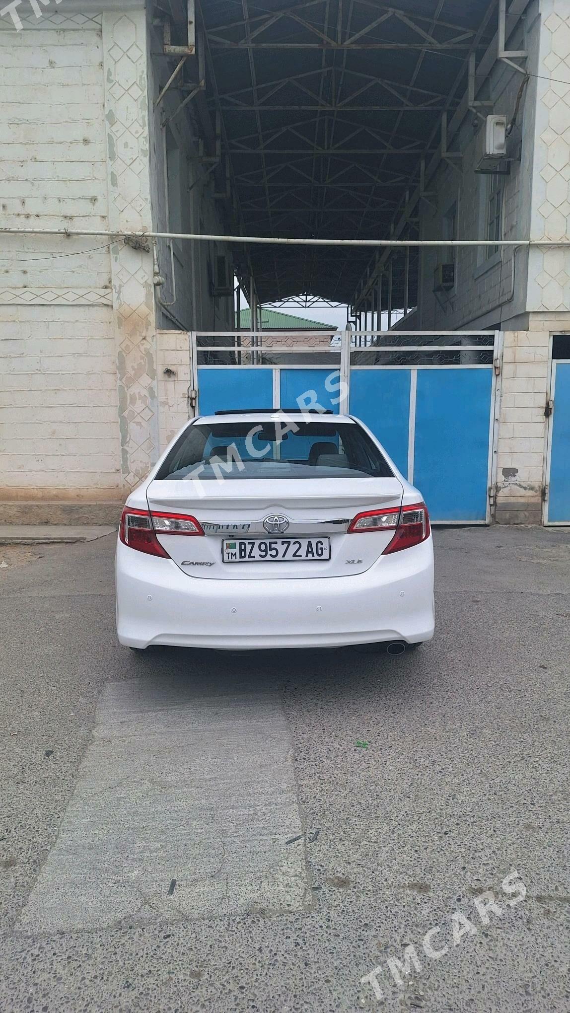 Toyota Camry 2012 - 219 000 TMT - Ашхабад - img 4