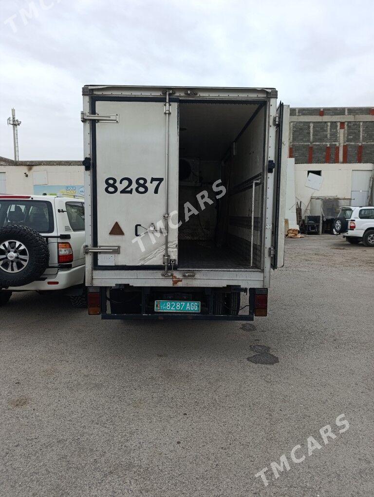 Toyota Dyna 2003 - 200 000 TMT - Aşgabat - img 4
