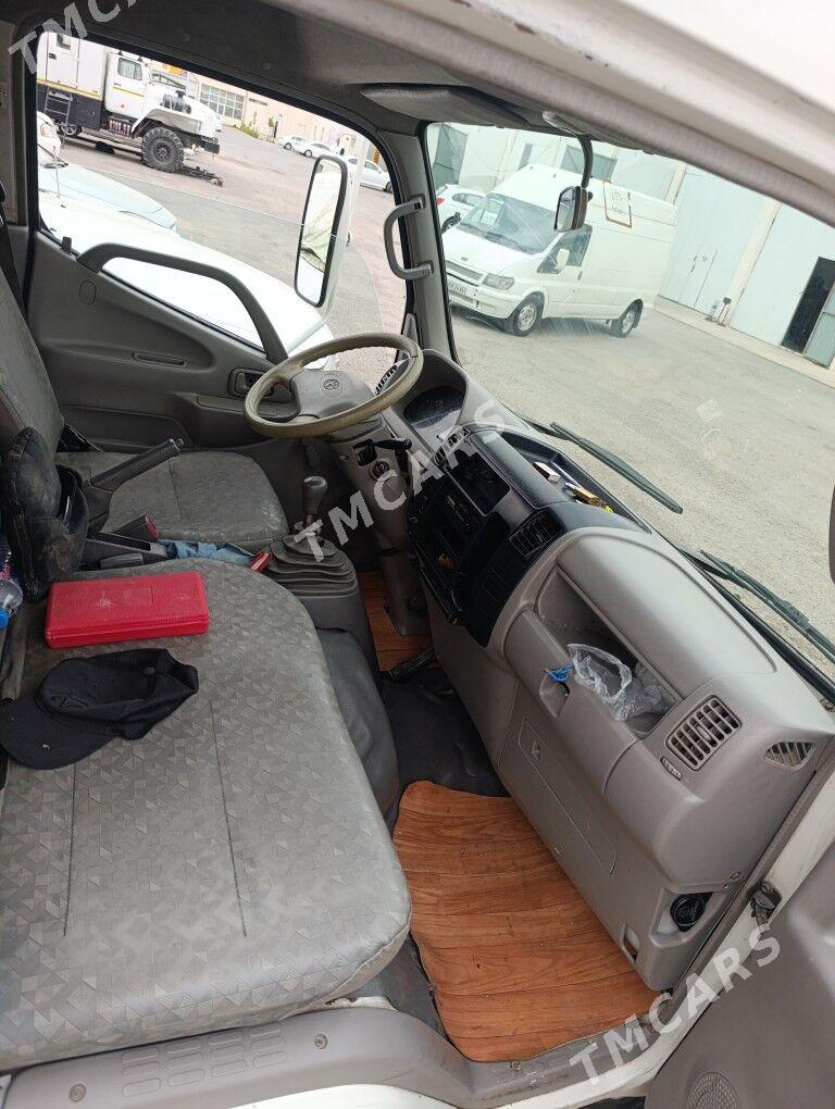 Toyota Dyna 2003 - 200 000 TMT - Aşgabat - img 3