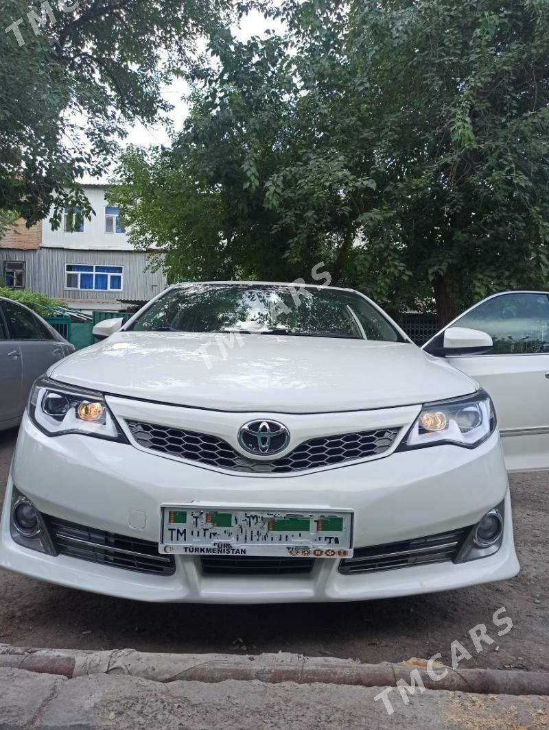 Toyota Camry 2012 - 200 000 TMT - Мары - img 2