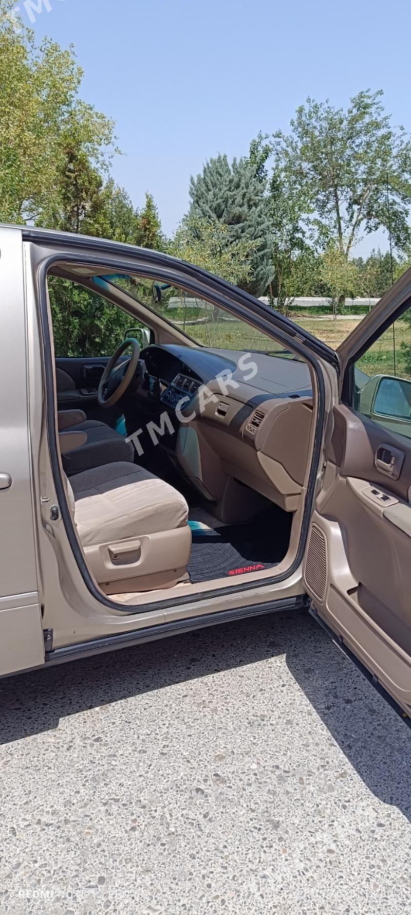 Toyota Sienna 2000 - 138 000 TMT - Район ст. Аэропорта, ул. Гагарина - img 5