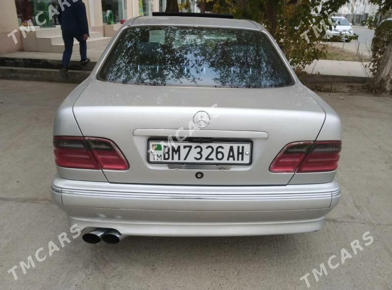 Mercedes-Benz E320 2001 - 140 000 TMT - Анев - img 6