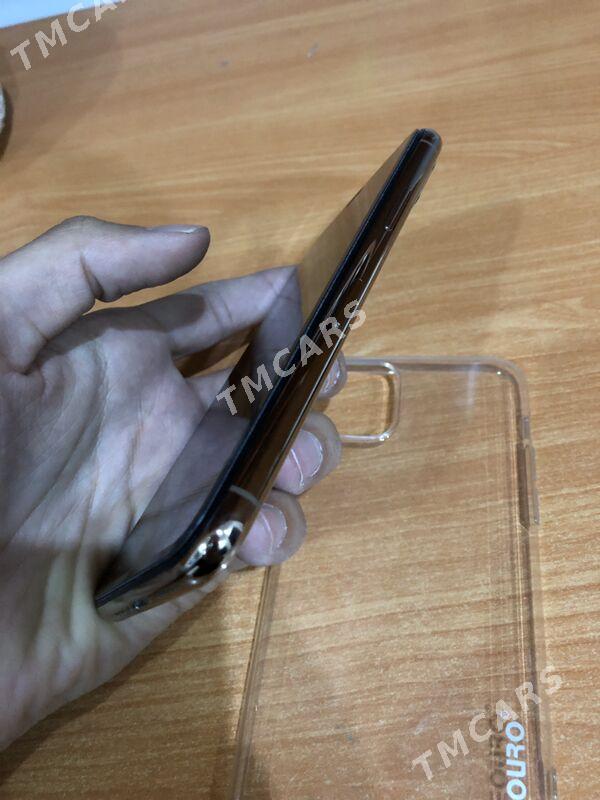 Iphone 11pro - Hitrowka - img 2