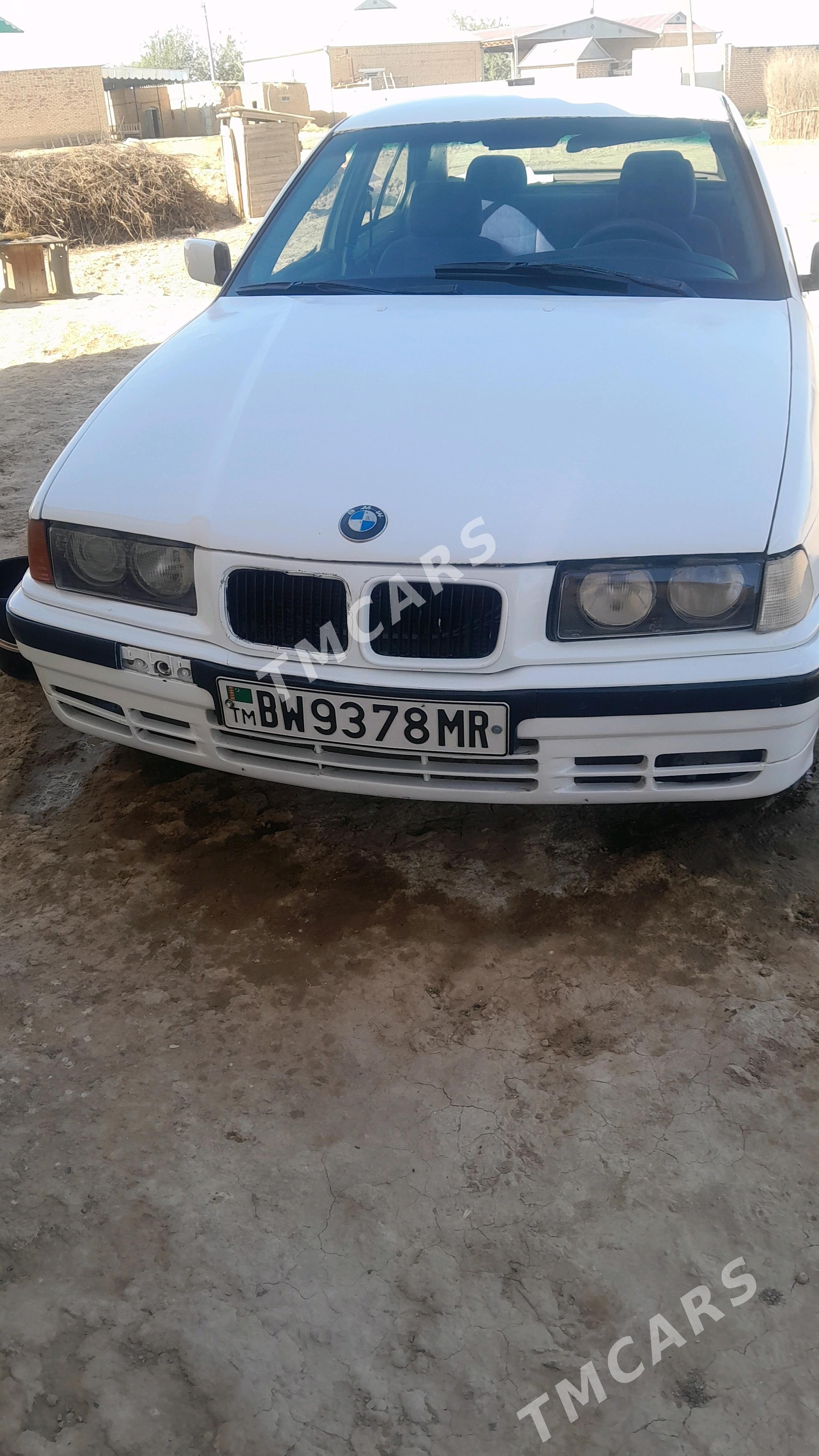 BMW 320 1992 - 30 000 TMT - Каракумский этрап - img 4
