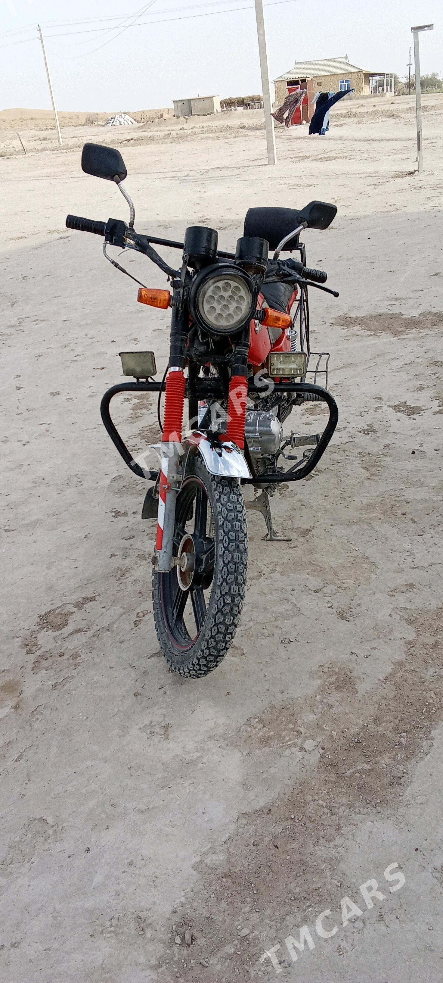 Fekon FK200-14G 2010 - 9 000 TMT - Этрек - img 2