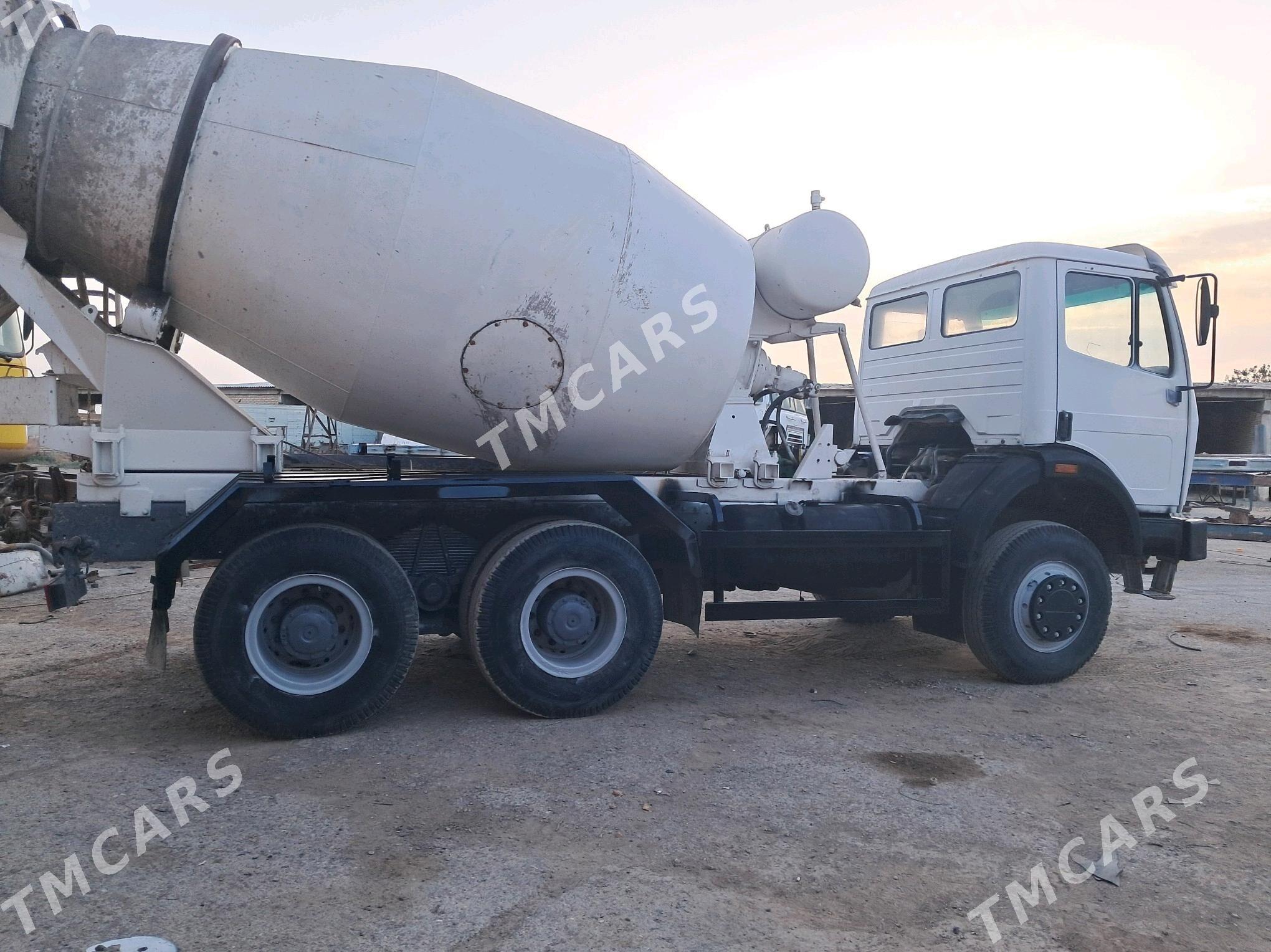 Mercedes-Benz ACTROS 3331 1992 - 300 000 TMT - Туркменабат - img 8