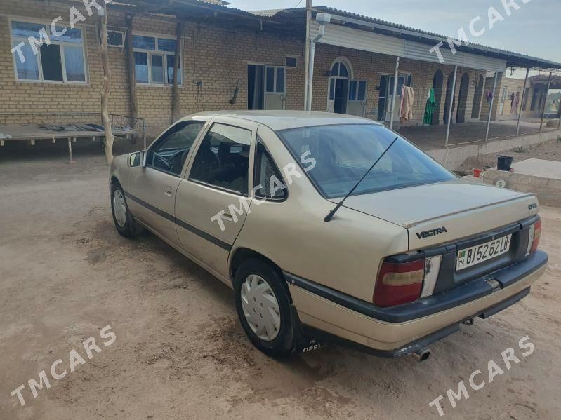 Opel Vectra 1989 - 23 000 TMT - Саят - img 3