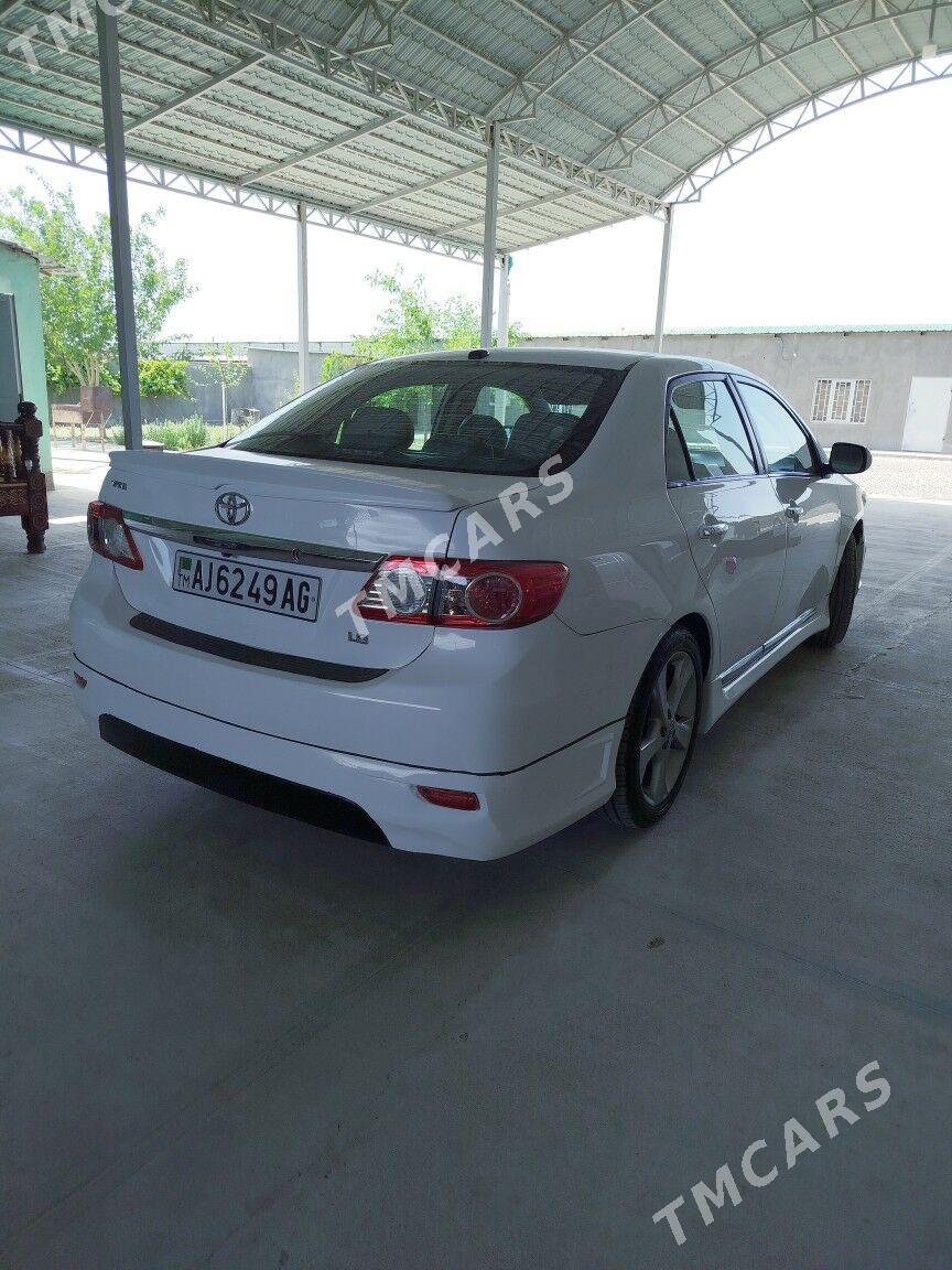 Toyota Corolla 2013 - 148 000 TMT - Ашхабад - img 4