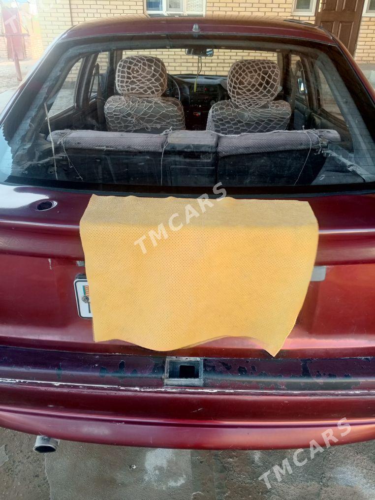 Opel Vectra 1990 - 16 000 TMT - Сакарчага - img 5