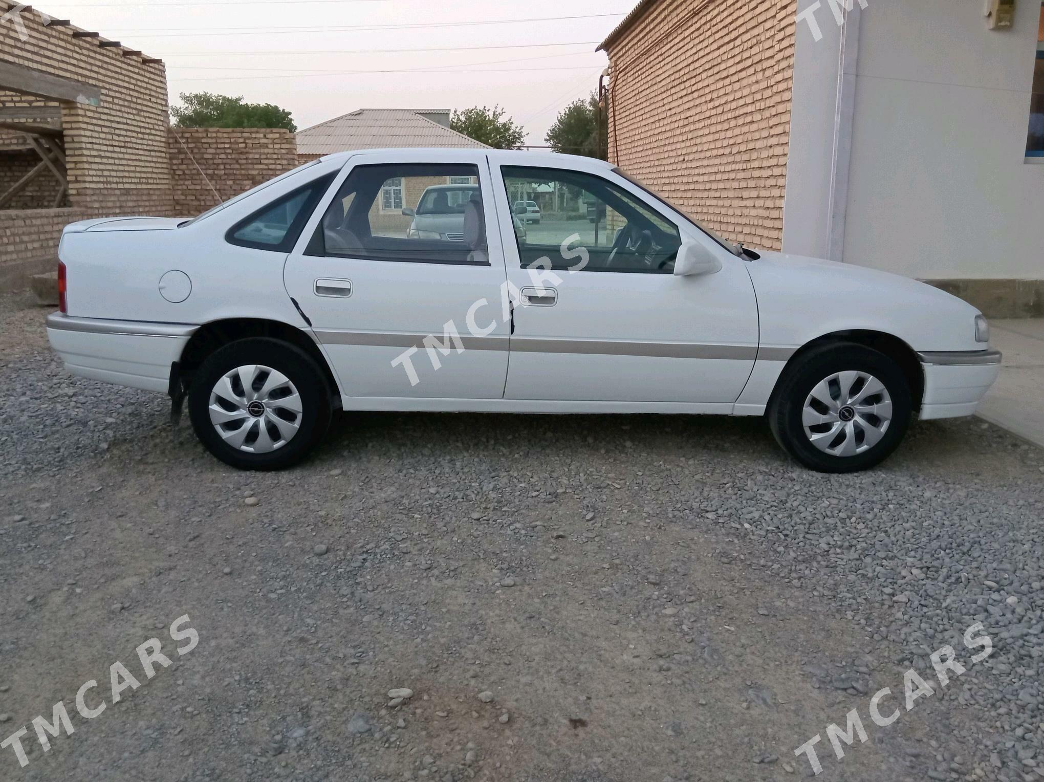 Opel Vectra 1992 - 38 000 TMT - Kaka - img 5