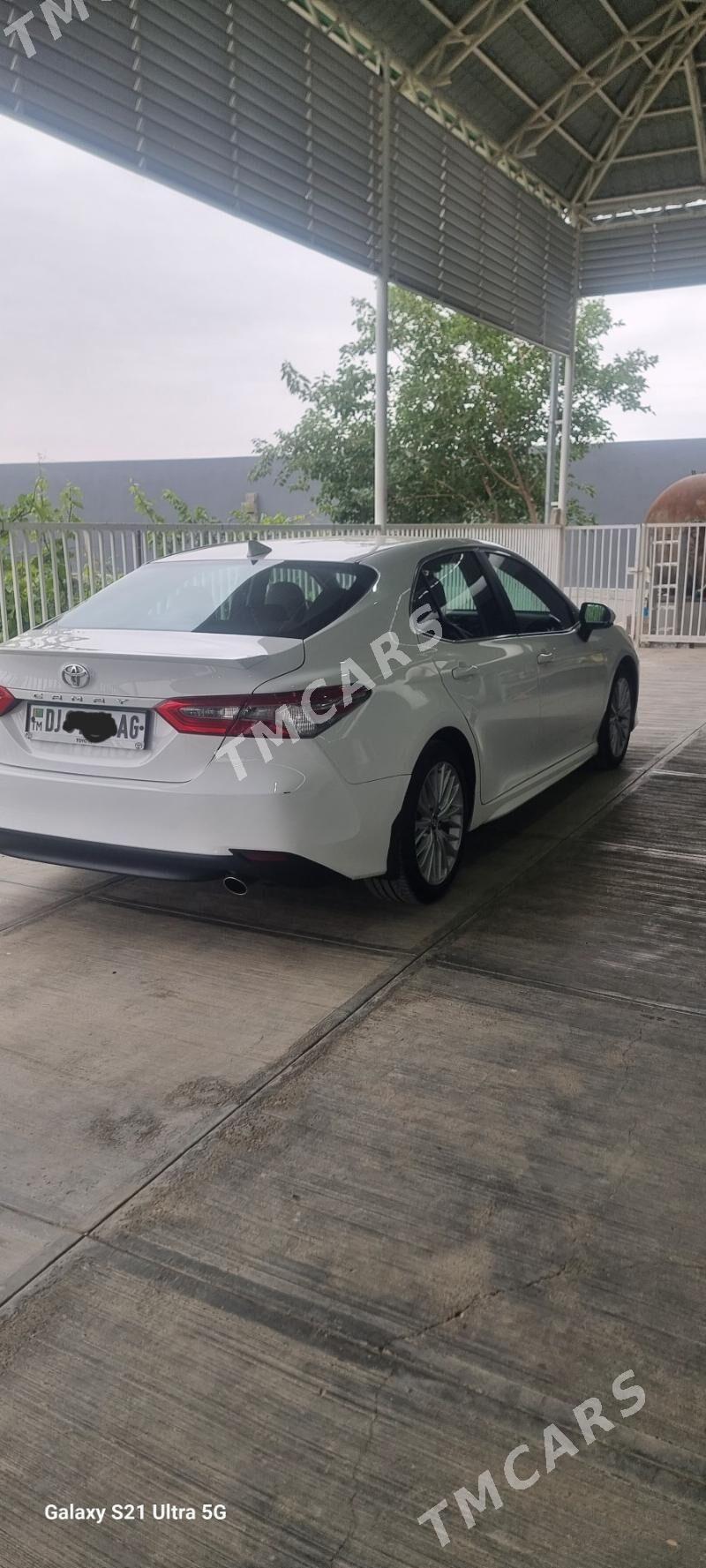 Toyota Camry 2018 - 340 000 TMT - Ашхабад - img 2