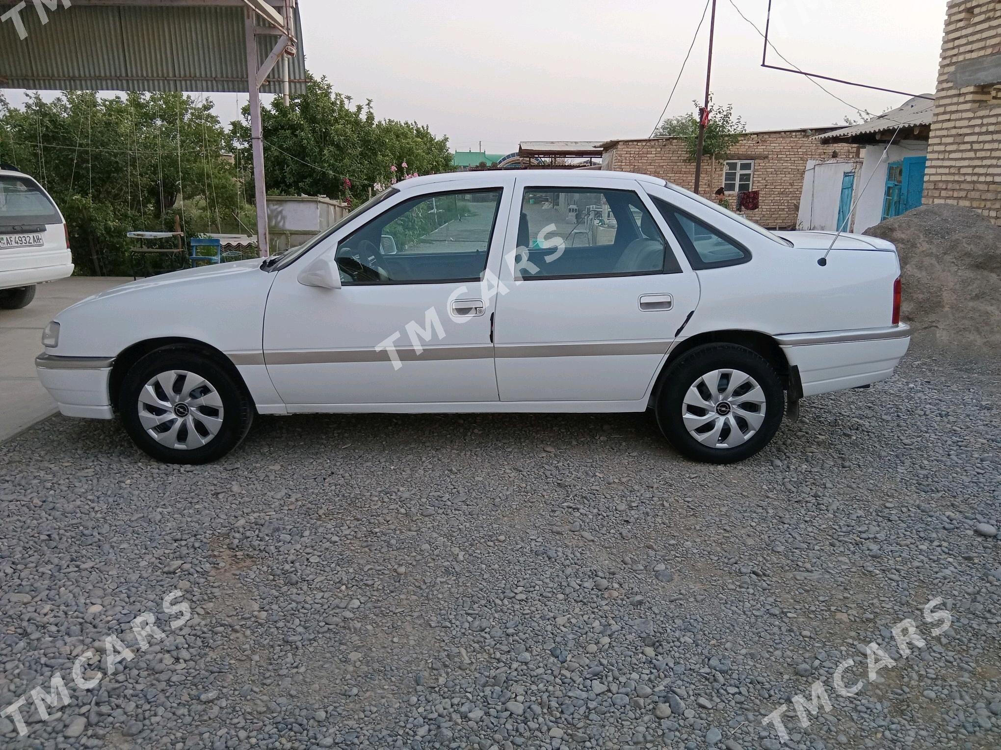 Opel Vectra 1992 - 38 000 TMT - Kaka - img 6