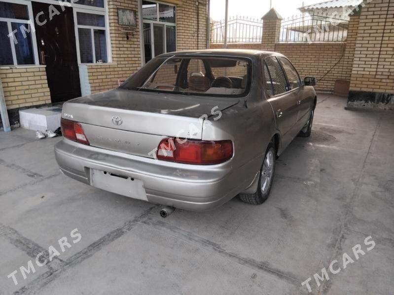 Toyota Camry 1995 - 70 000 TMT - Мары - img 2