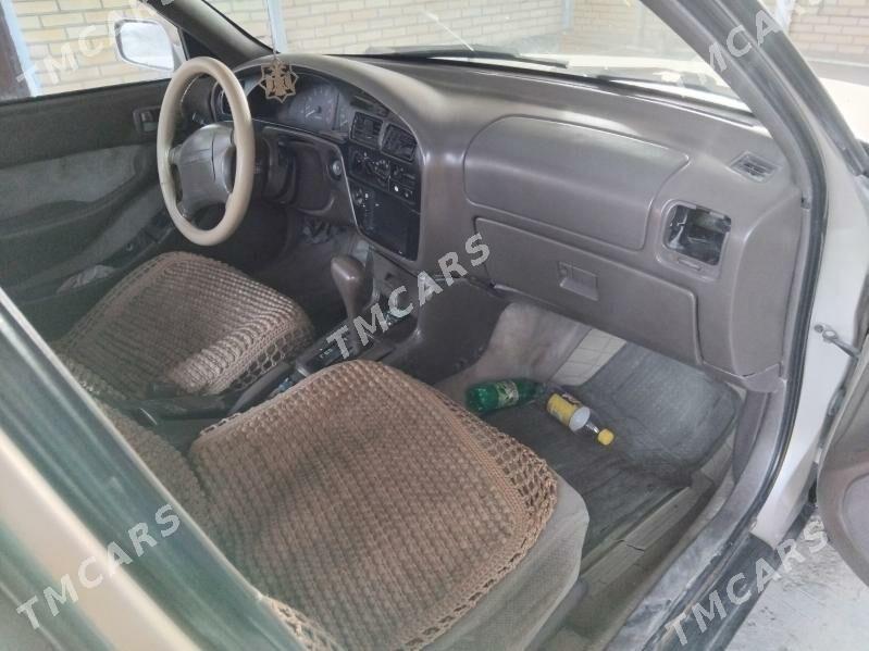 Toyota Camry 1995 - 70 000 TMT - Мары - img 5