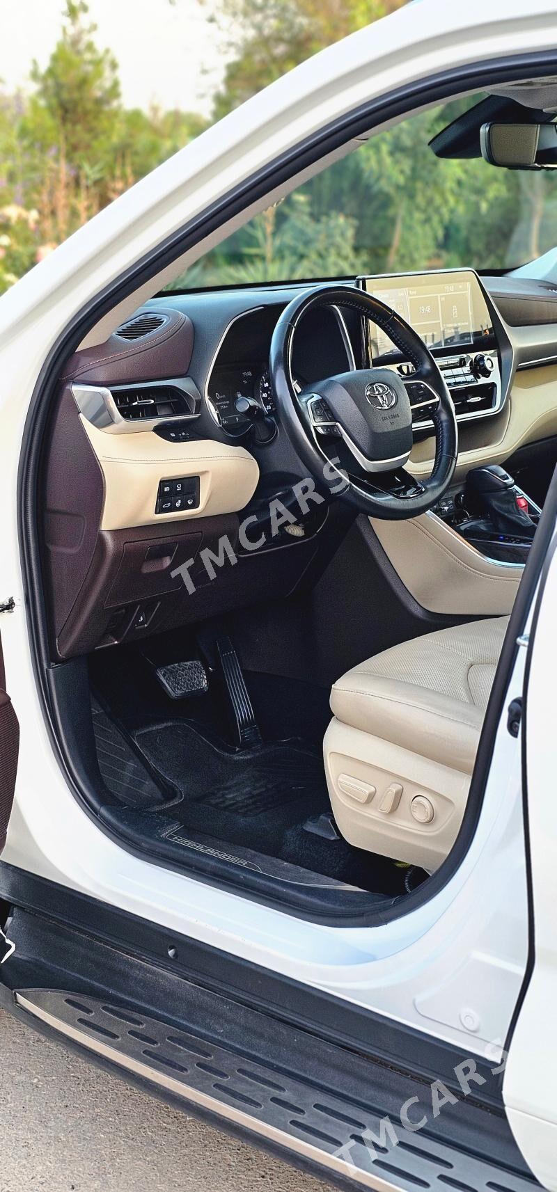 Toyota Highlander 2022 - 625 000 TMT - Ашхабад - img 10