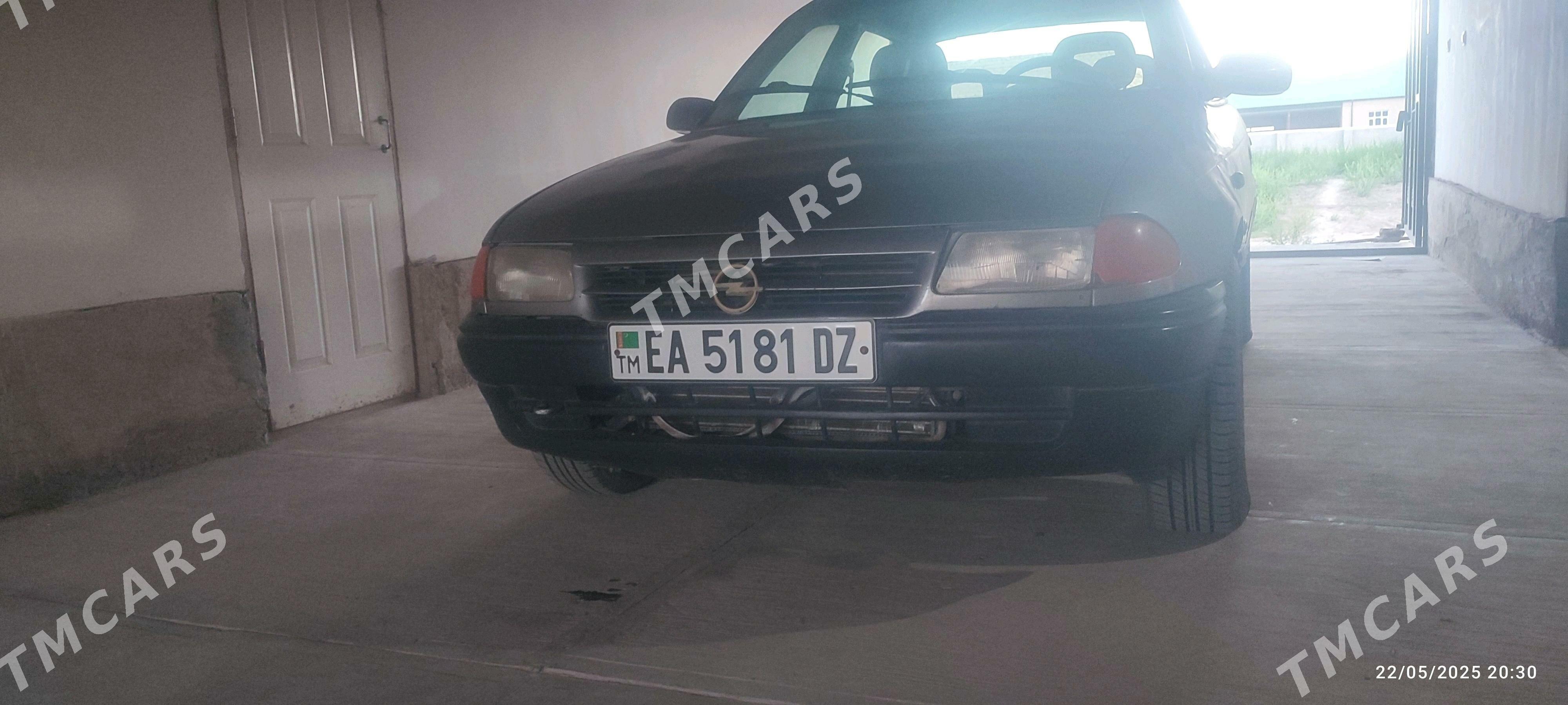 Opel Astra 1993 - 32 000 TMT - Türkmenbaşy etr. - img 2
