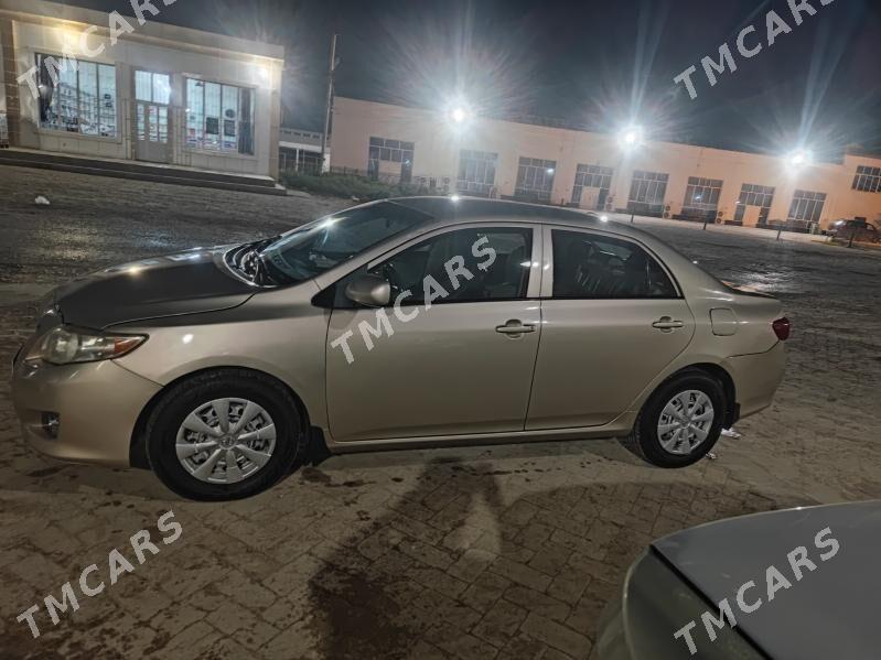 Toyota Corolla 2010 - 130 000 TMT - Байрамали - img 3