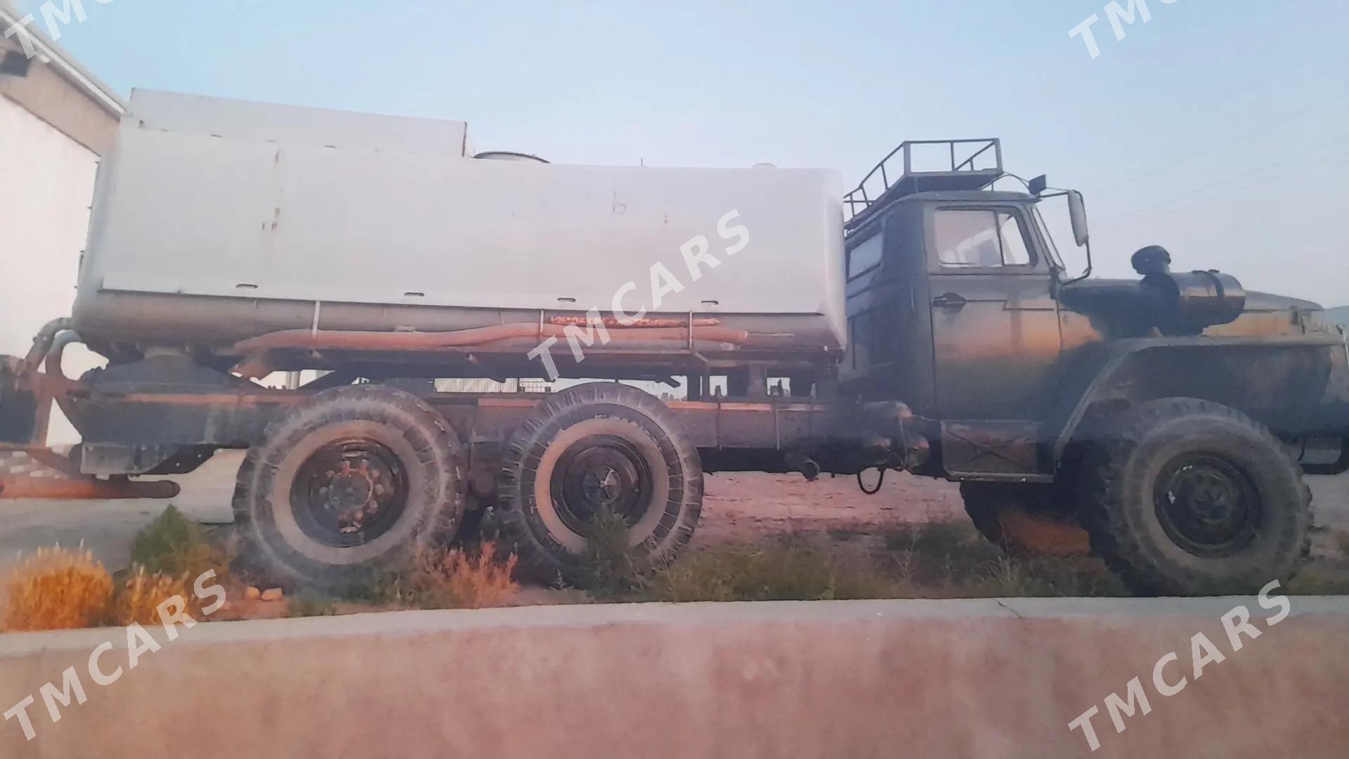 Ural 4320 1980 - 150 000 TMT - Aşgabat - img 2