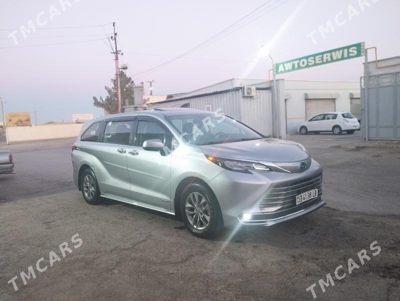 Toyota Sienna 2021 - 590 000 TMT - Туркменабат - img 2