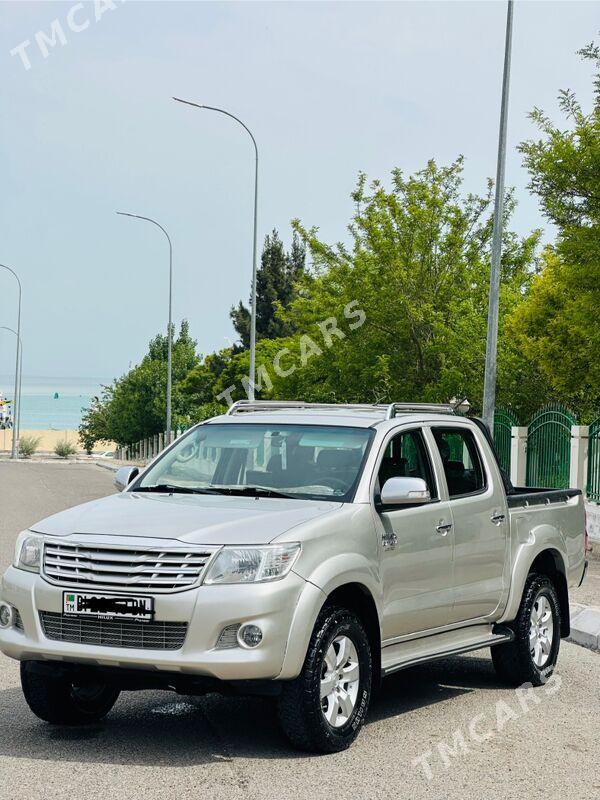 Toyota Hilux 2012 - 320 000 TMT - Туркменбаши - img 2