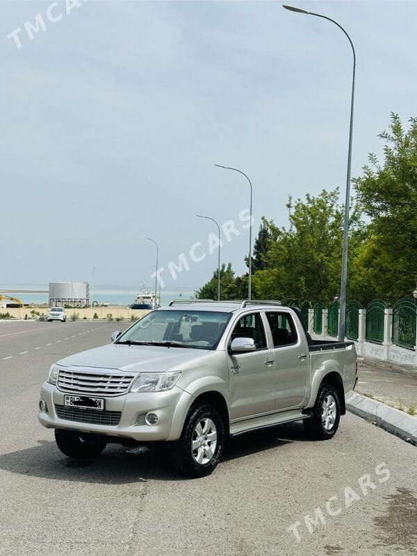 Toyota Hilux 2012 - 320 000 TMT - Туркменбаши - img 3
