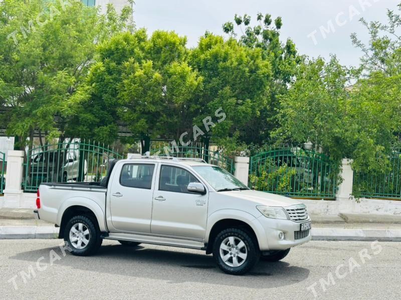 Toyota Hilux 2012 - 320 000 TMT - Туркменбаши - img 9