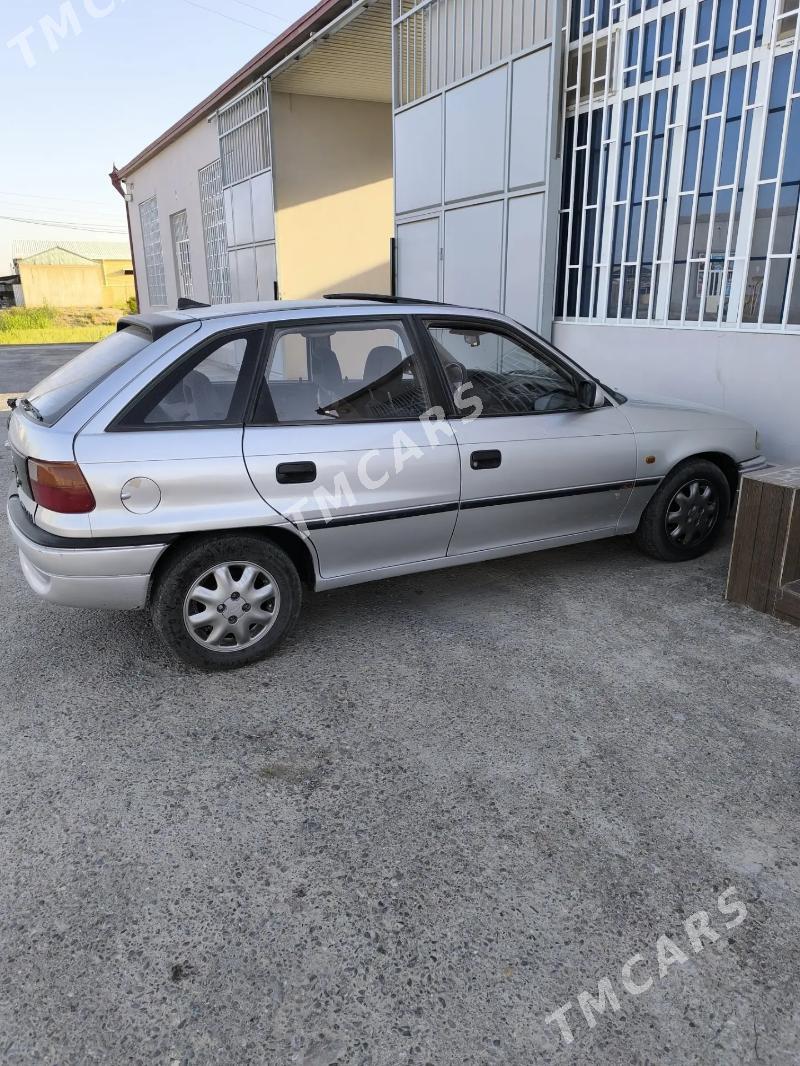 Opel Astra 1992 - 35 000 TMT - Wekilbazar - img 2