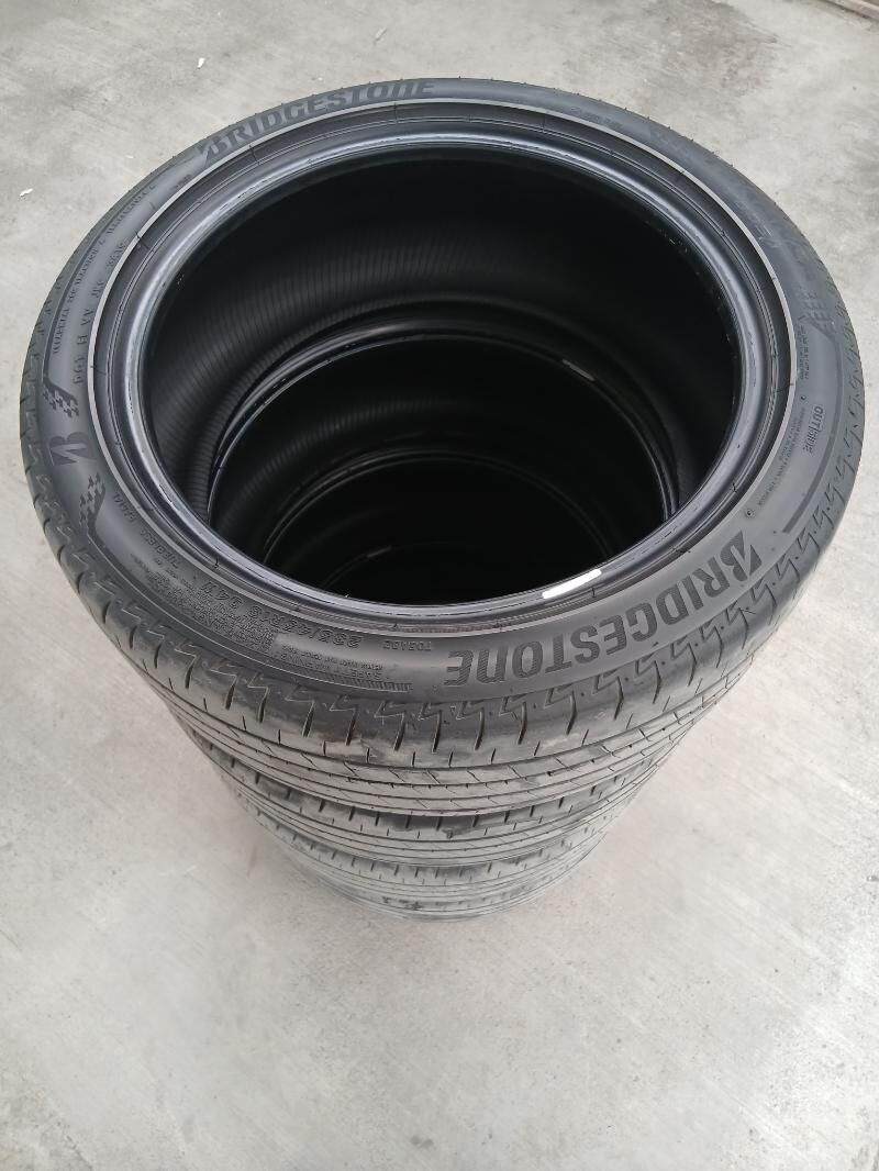 Bridgestone 235 45 18 Teker 2 000 TMT - Bedew - img 2