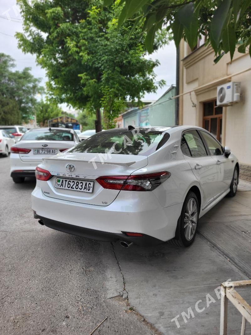 Toyota Camry 2022 - 650 000 TMT - Ашхабад - img 2