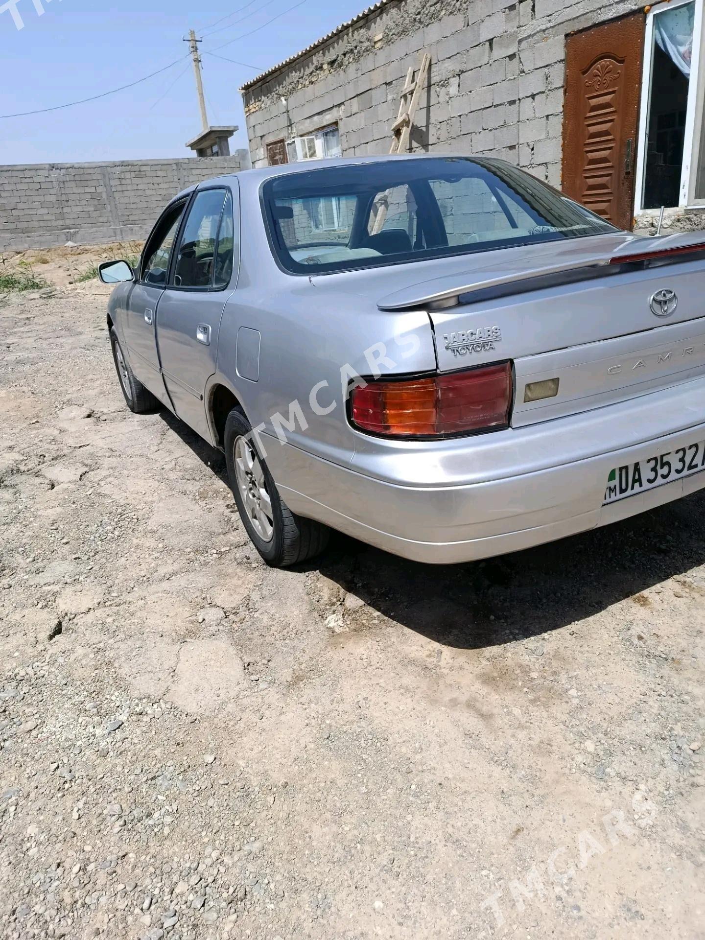 Toyota Camry 1993 - 76 000 TMT - Чоганлы - img 4
