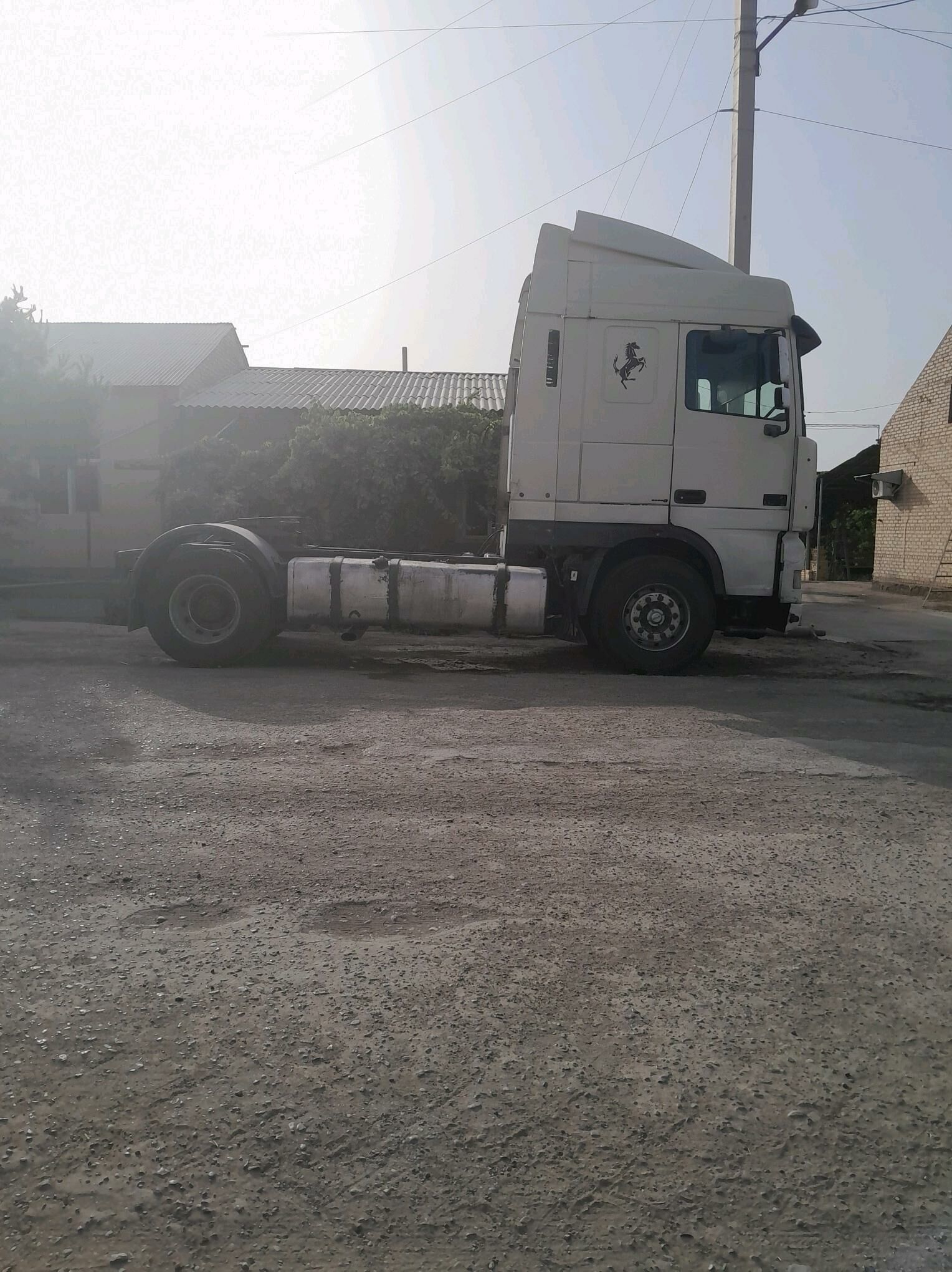 DAF FX 95 2001 - 600 000 TMT - Гарабекевюл - img 3