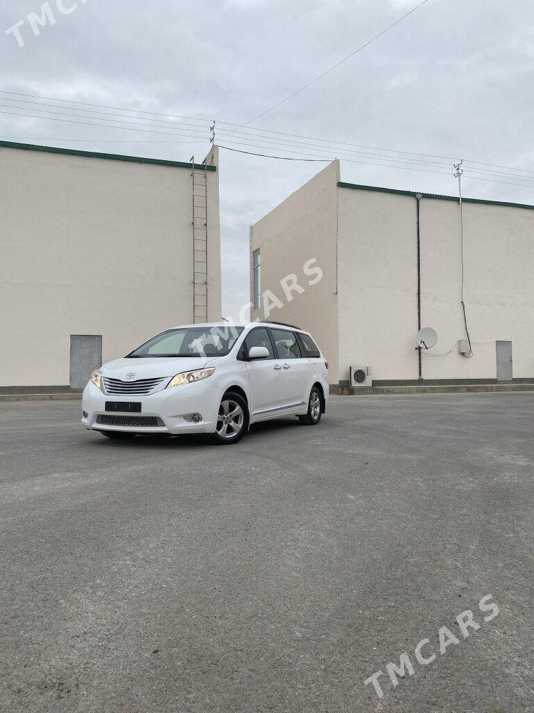 Toyota Sienna 2015 - 335 000 TMT - Ашхабад - img 4