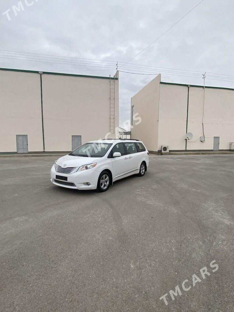 Toyota Sienna 2015 - 335 000 TMT - Ашхабад - img 3