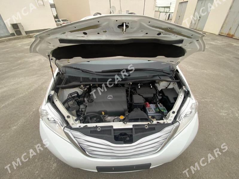 Toyota Sienna 2015 - 335 000 TMT - Ашхабад - img 8