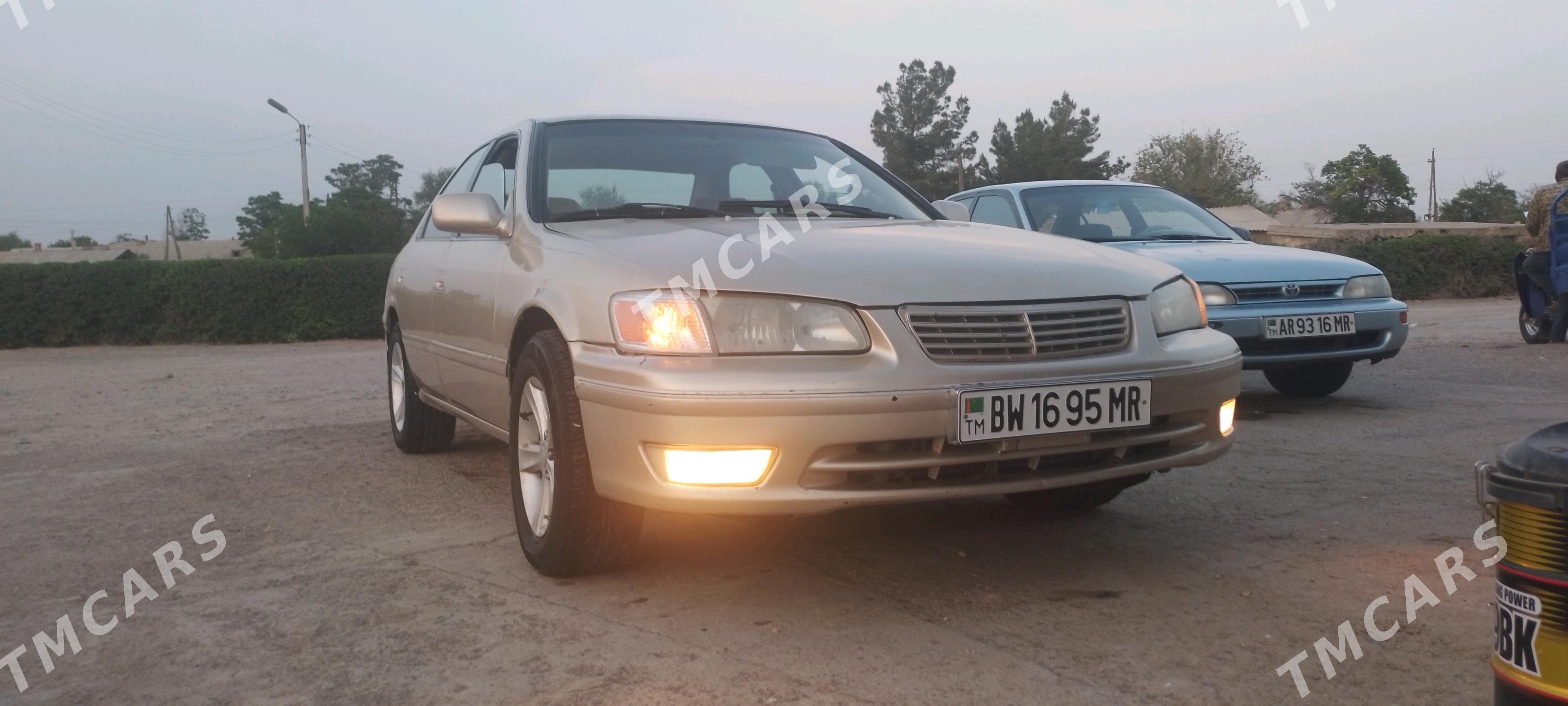 Toyota Camry 2000 - 100 000 TMT - Ёлётен - img 2
