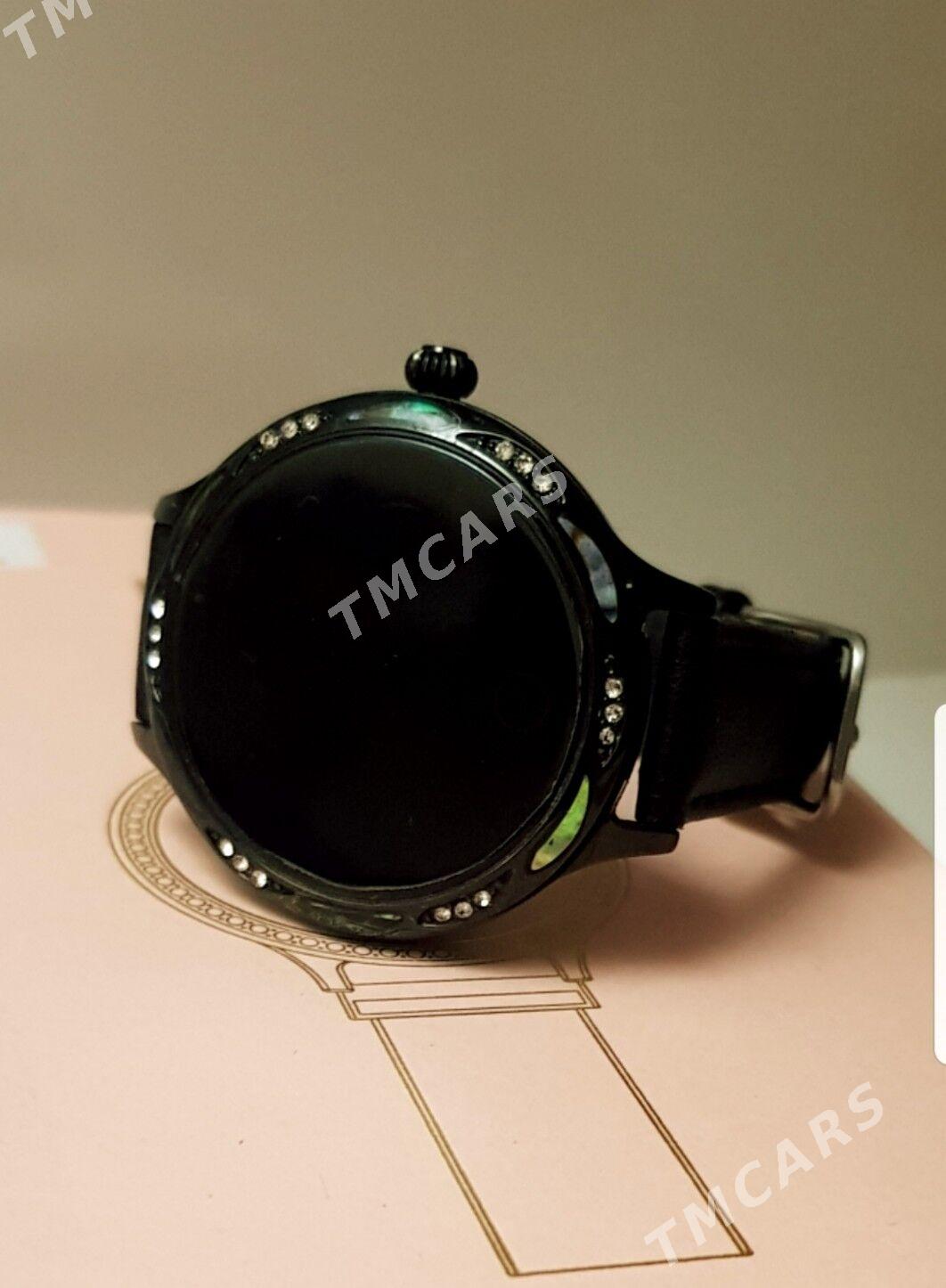 Smart watch M8 - Köşi - img 1