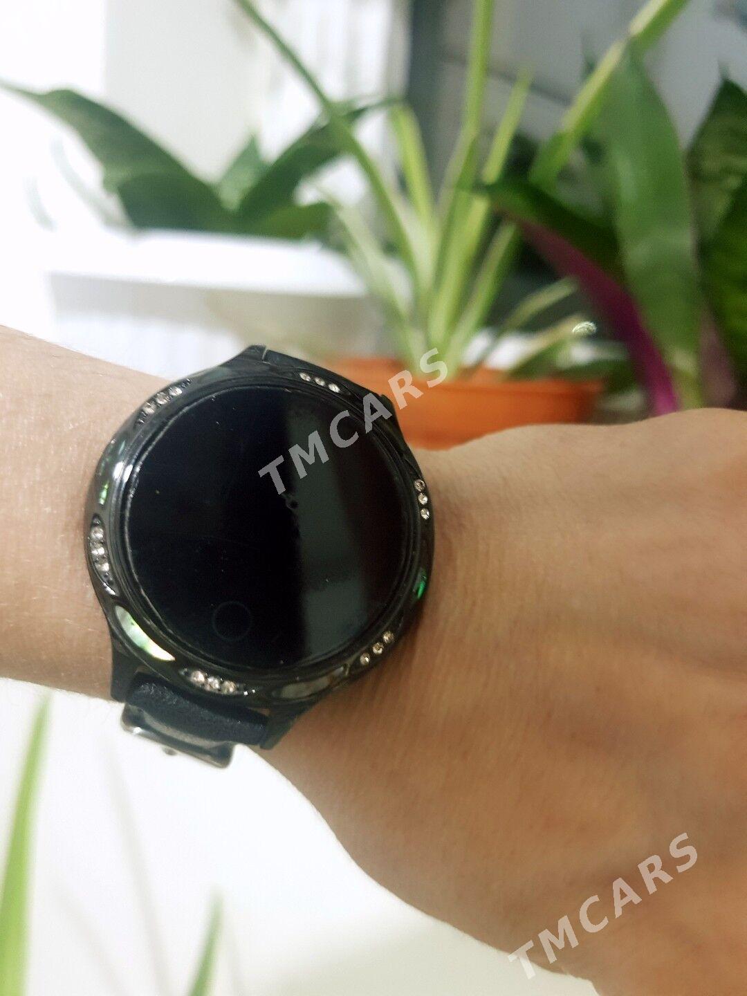 Smart watch M8 - Köşi - img 2