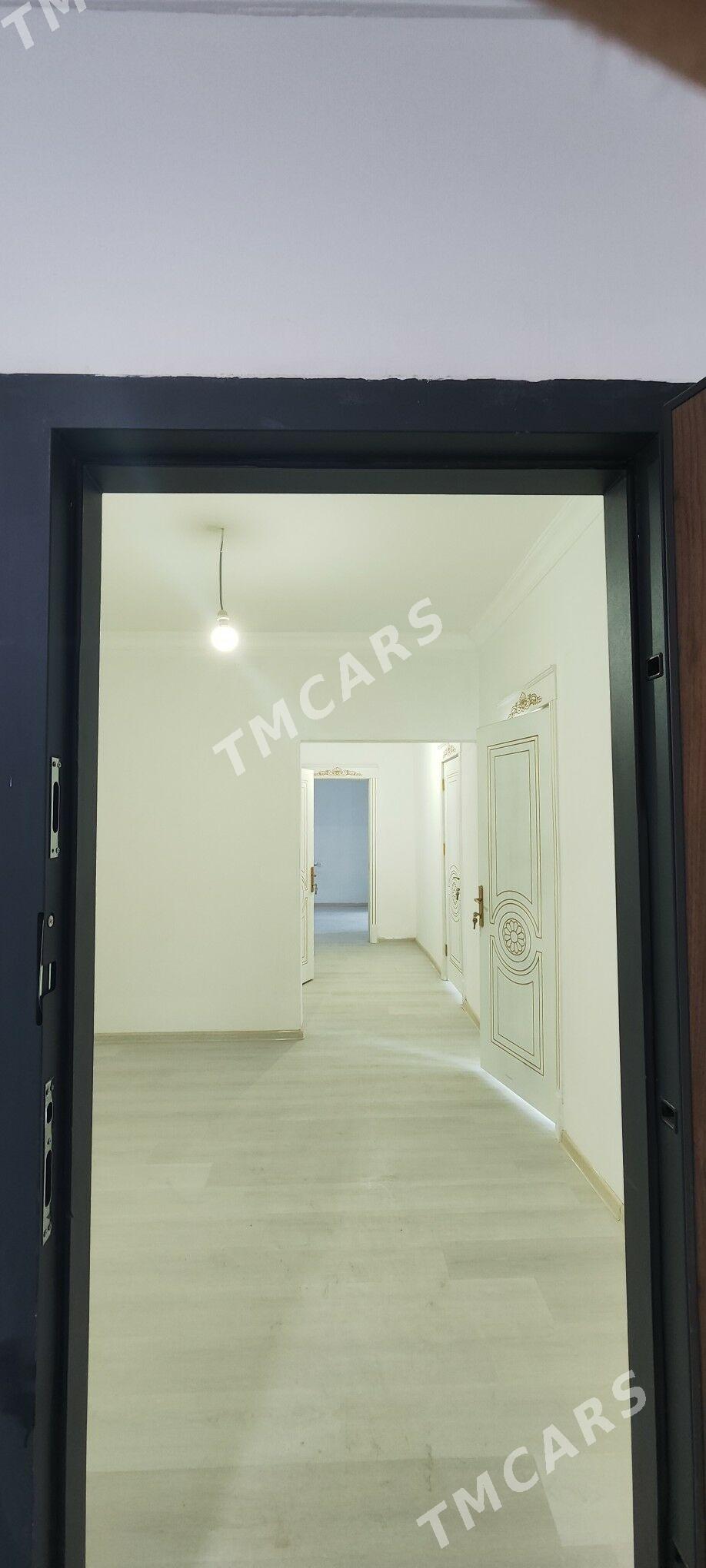 Buzmeyin Gres, Ahal koce - Büzmeýin GRES - img 2