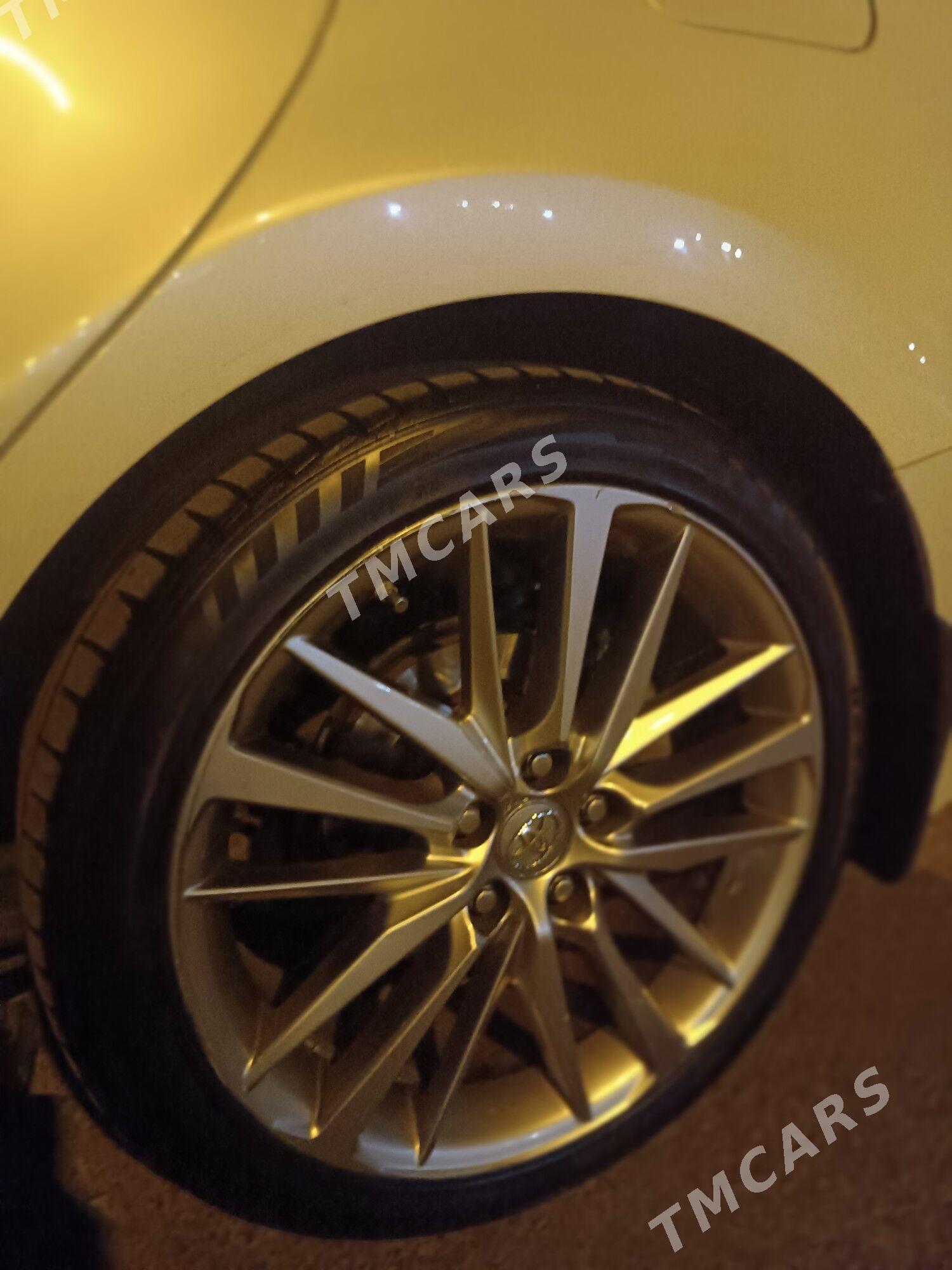 Toyota Camry 2019 - 355 000 TMT - Aşgabat - img 6