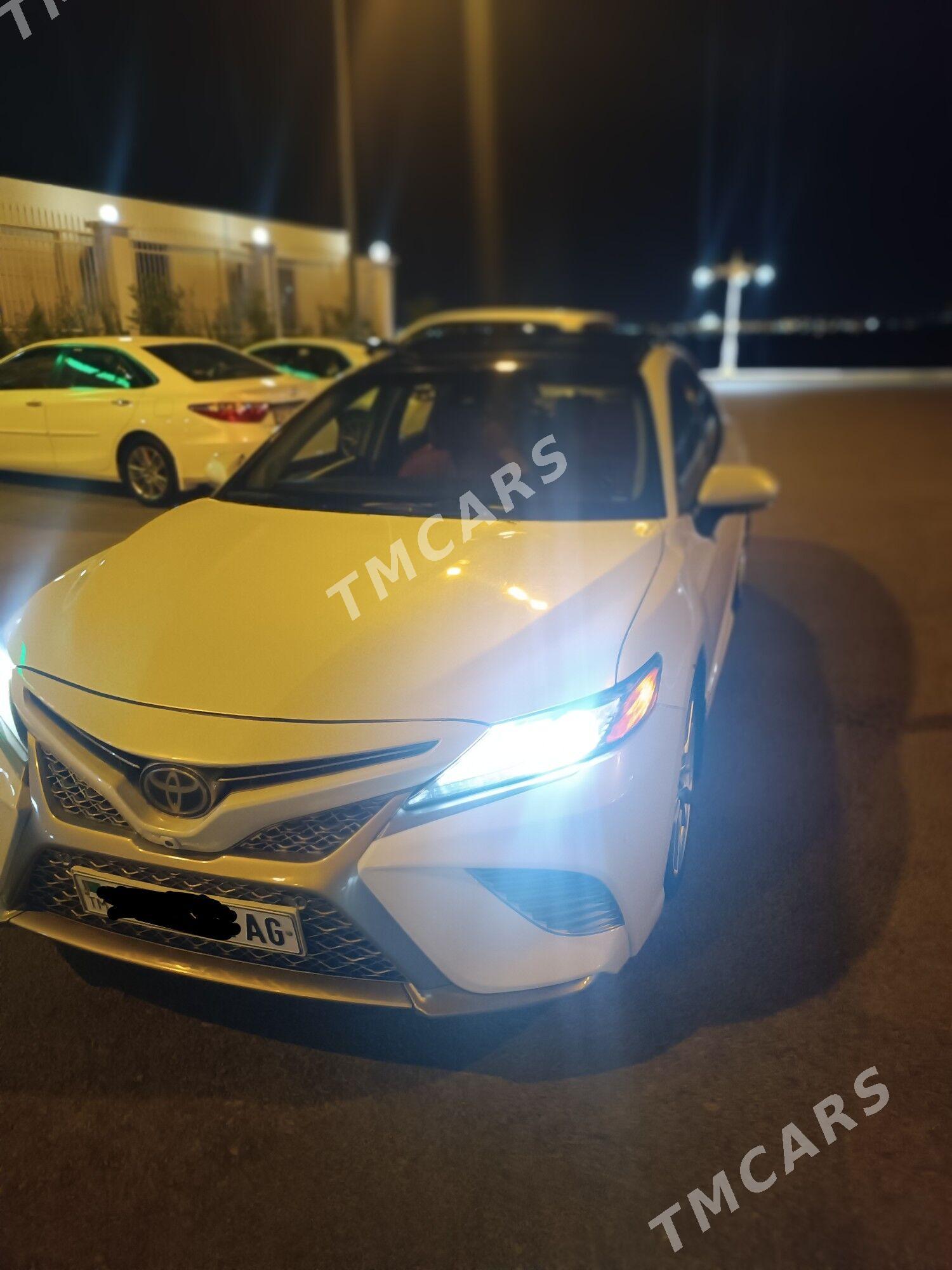 Toyota Camry 2019 - 355 000 TMT - Aşgabat - img 1