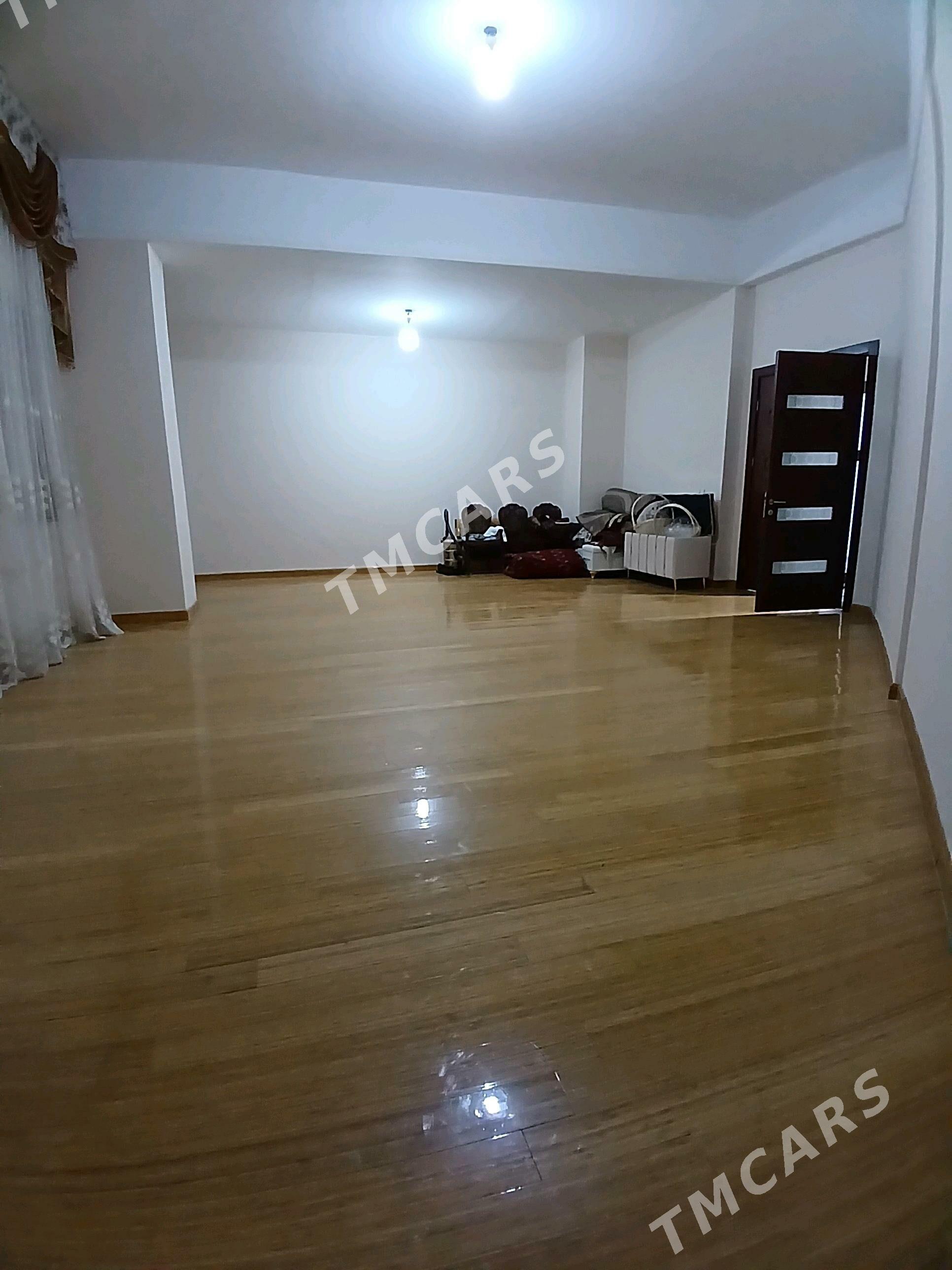 Нефтегаз 4 ком 240м² - Aşgabat - img 3