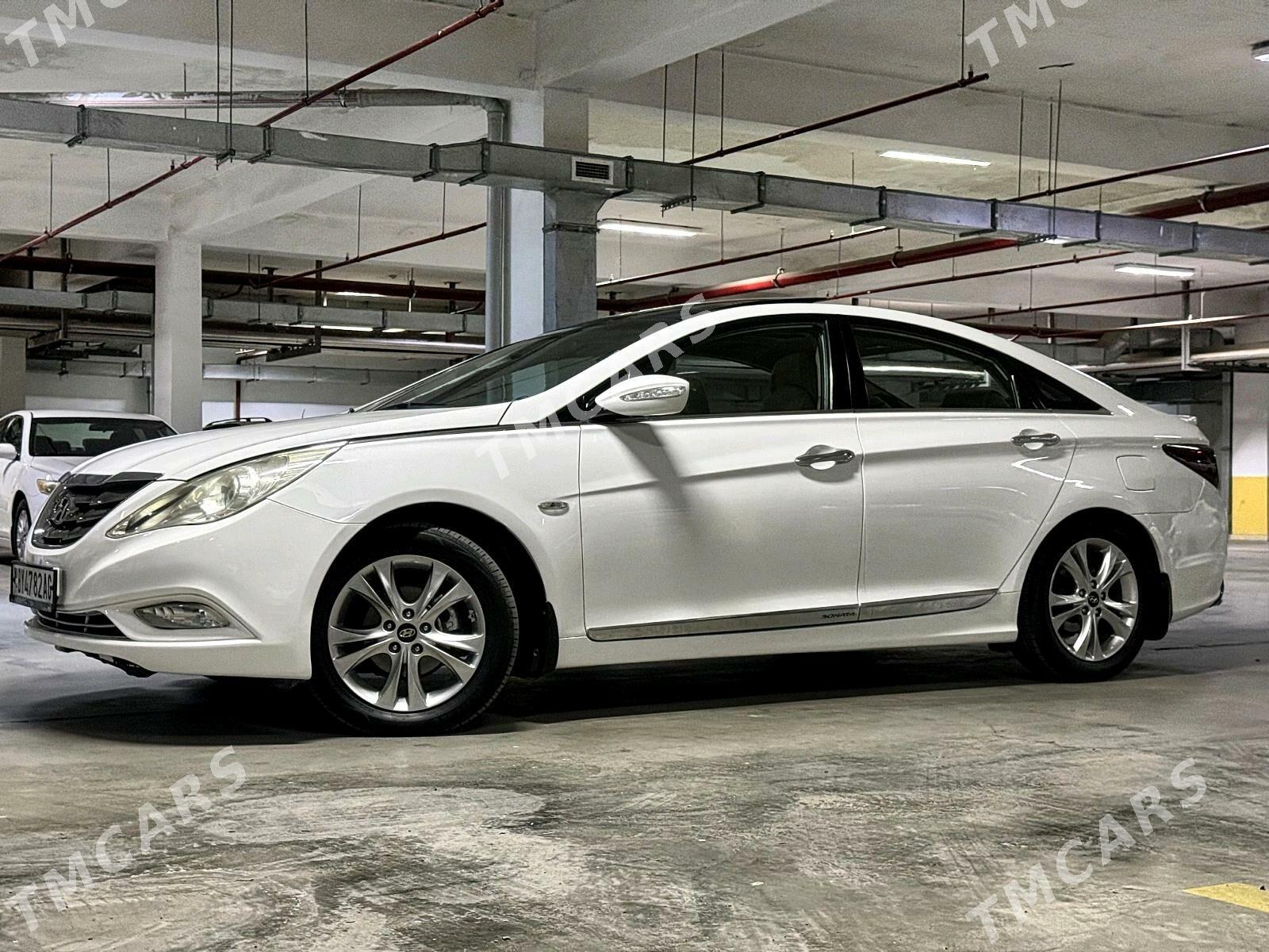 Hyundai Sonata 2012 - 180 000 TMT - Aşgabat - img 4