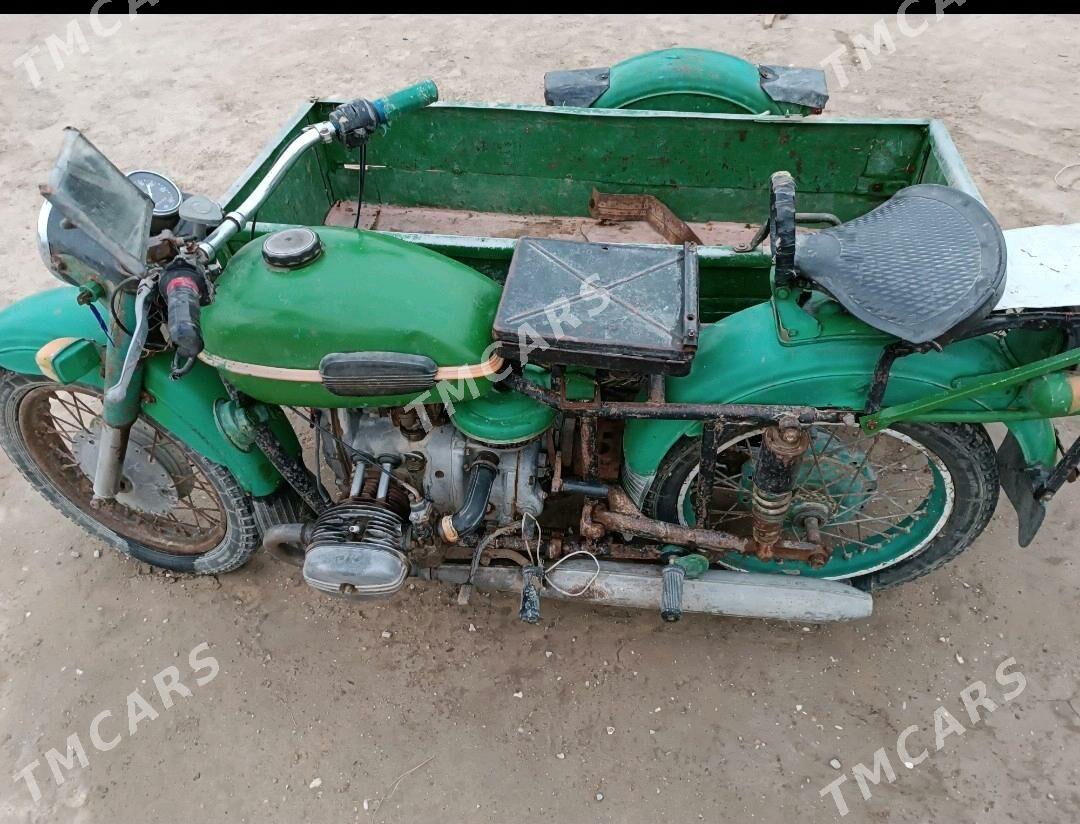 Ural 5557 1989 - 7 800 TMT - Etrek - img 1