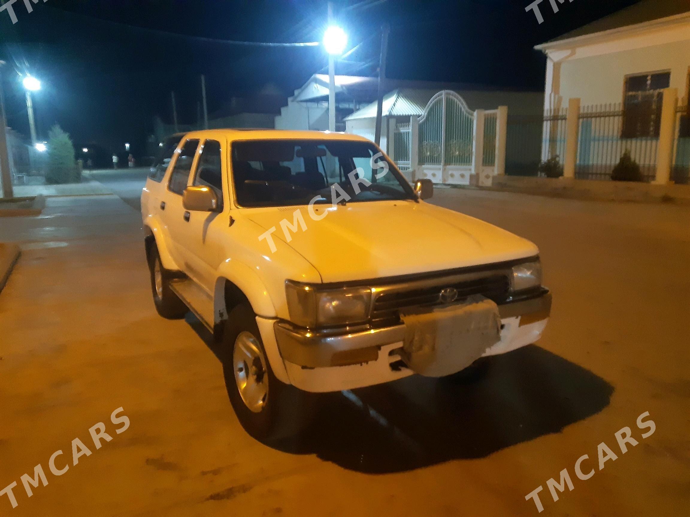Toyota 4Runner 1995 - 60 000 TMT - Гызыларбат - img 2