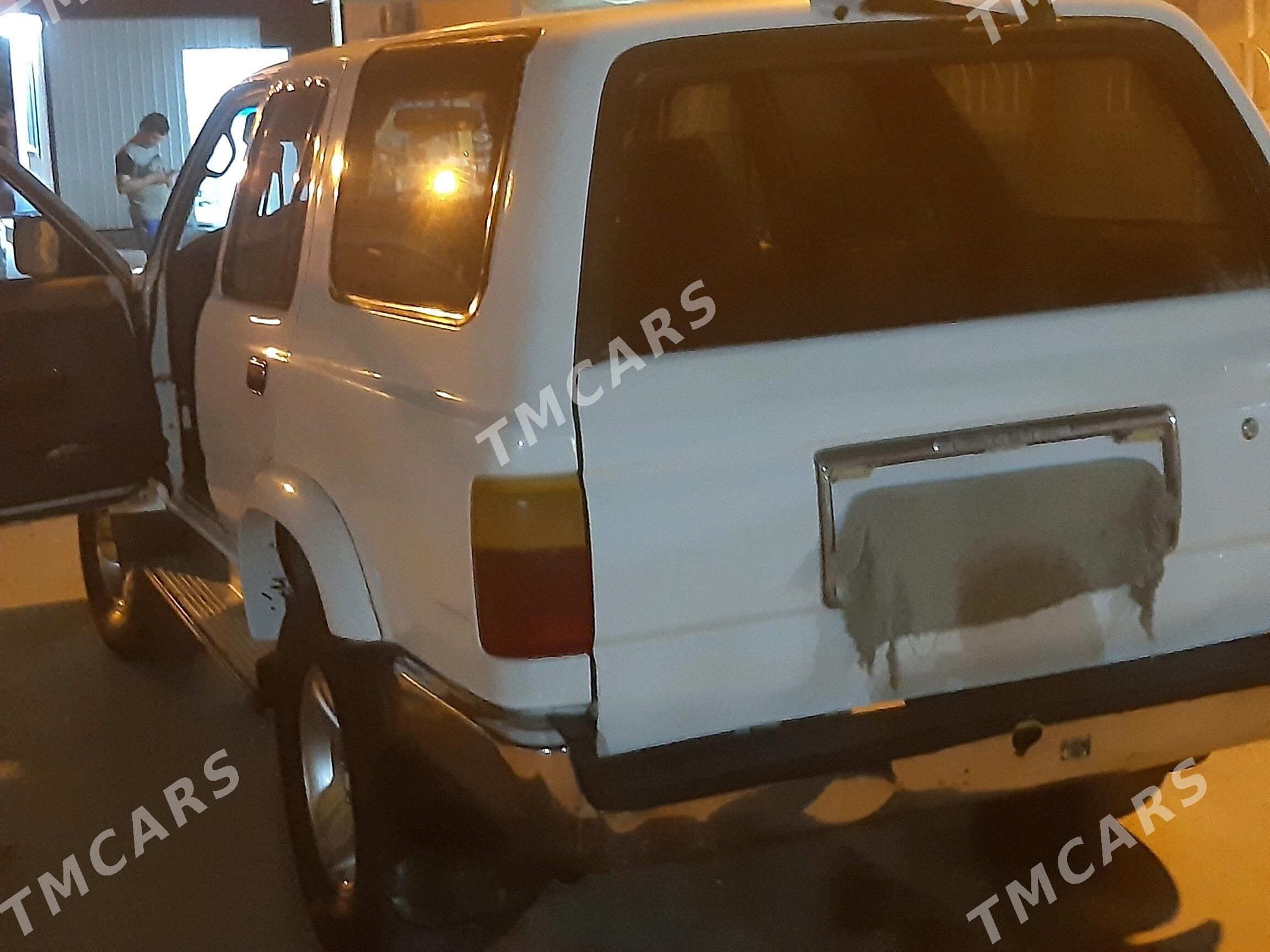 Toyota 4Runner 1995 - 60 000 TMT - Гызыларбат - img 4