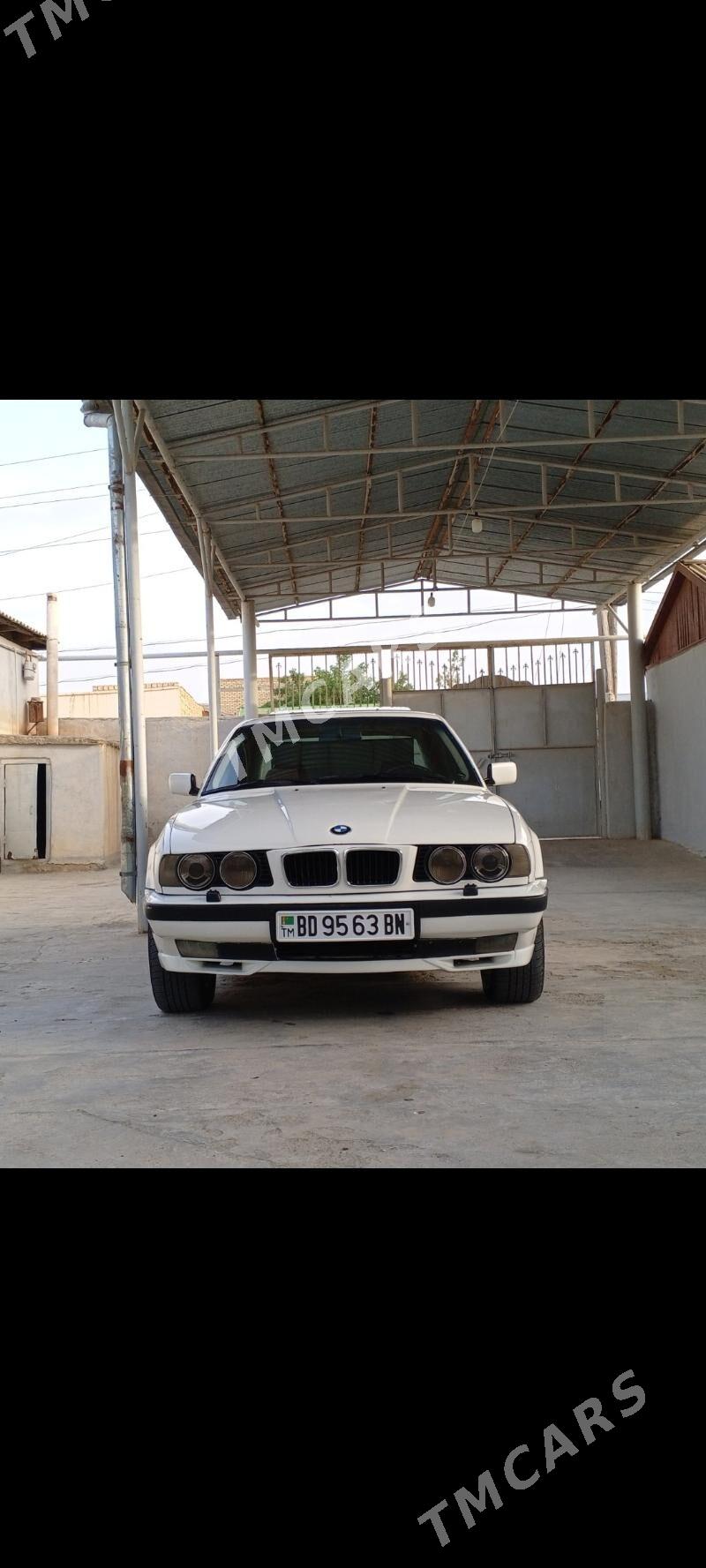 BMW E34 1991 - 57 000 TMT - Gyzylarbat - img 4