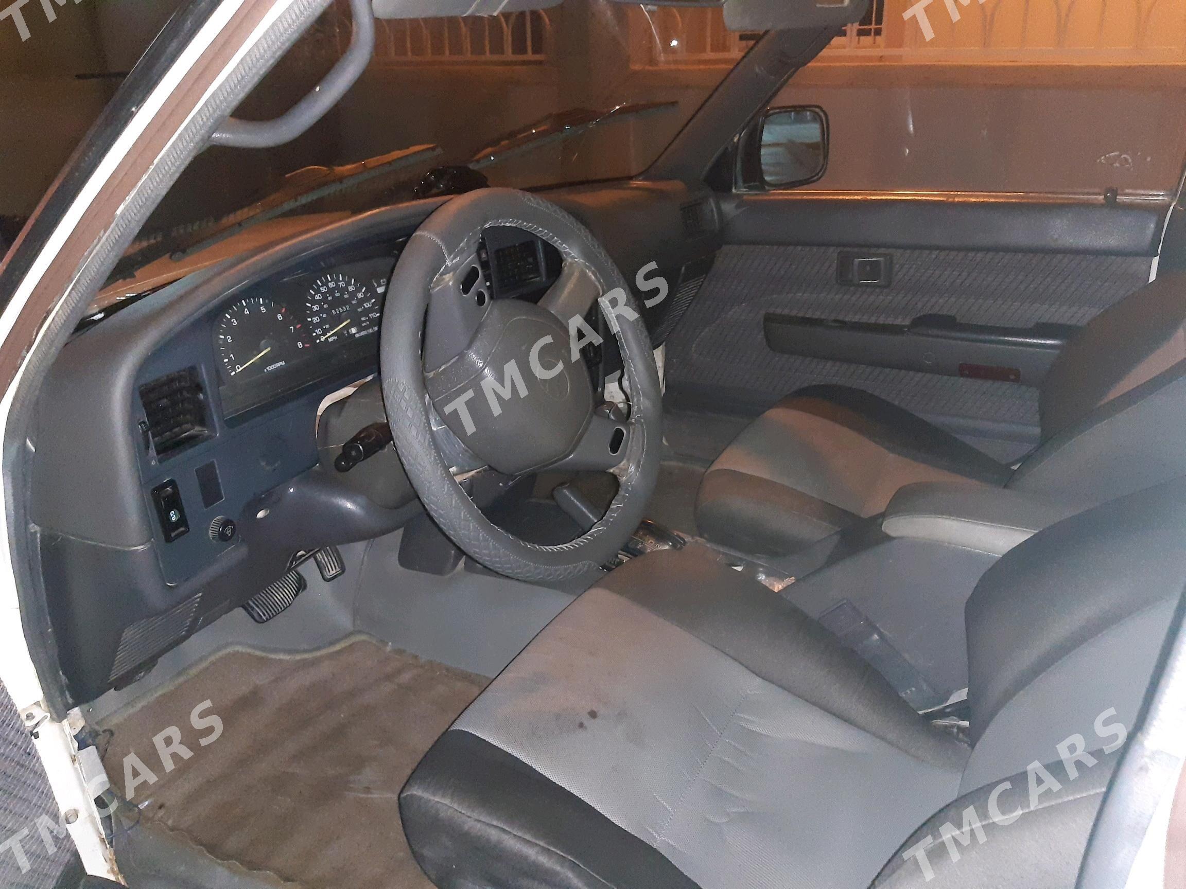 Toyota 4Runner 1995 - 60 000 TMT - Гызыларбат - img 7